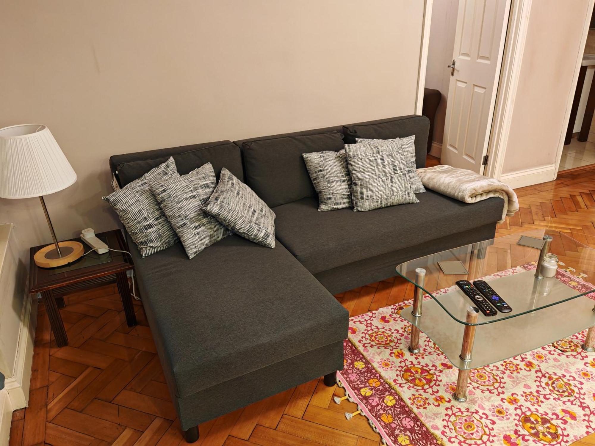 Queensway One Bedroom Apartment