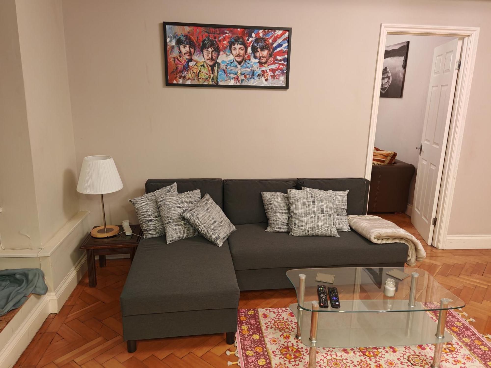 Queensway One Bedroom Apartment