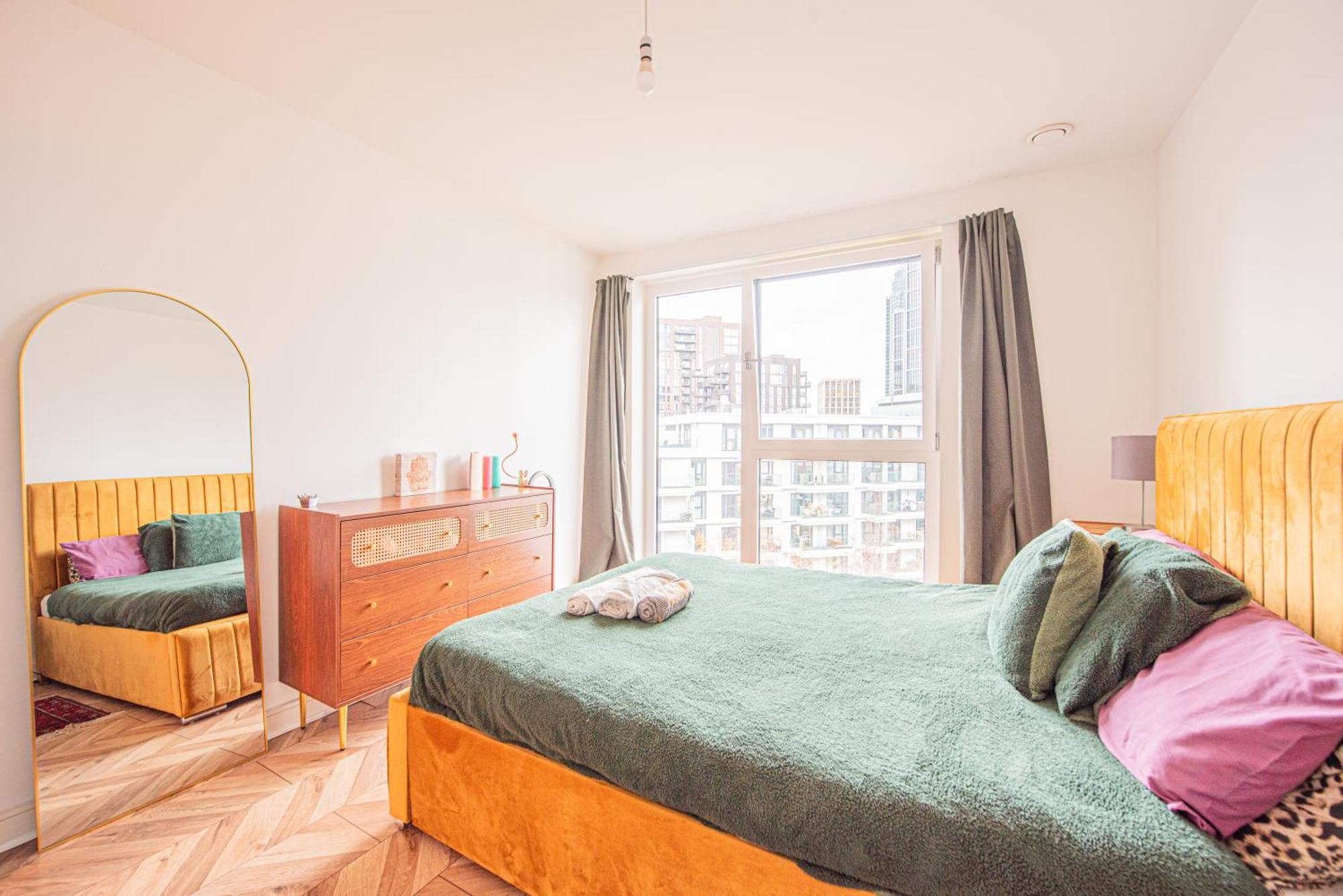 Newly Built 1-bed Flat Next To Nine Elms Station Apartment London