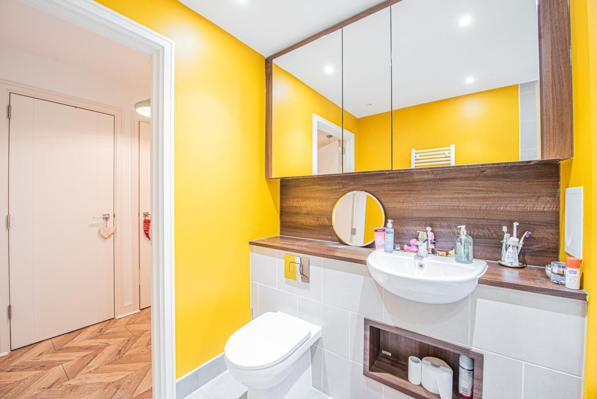 Newly Built 1-bed Flat Next To Nine Elms Station London