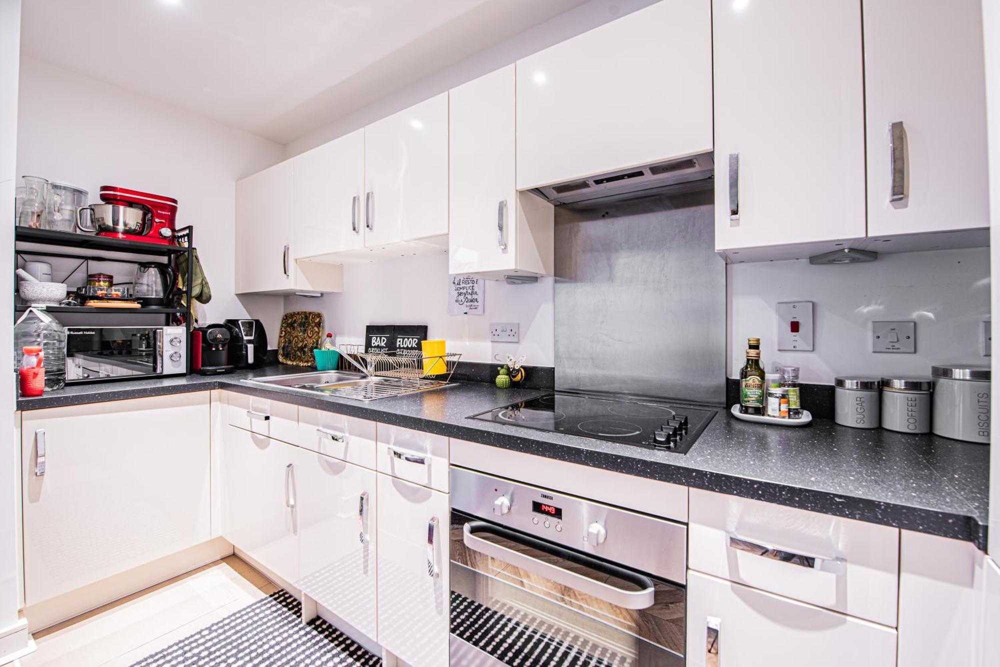 Newly Built 1-bed Flat Next To Nine Elms Station Apartment