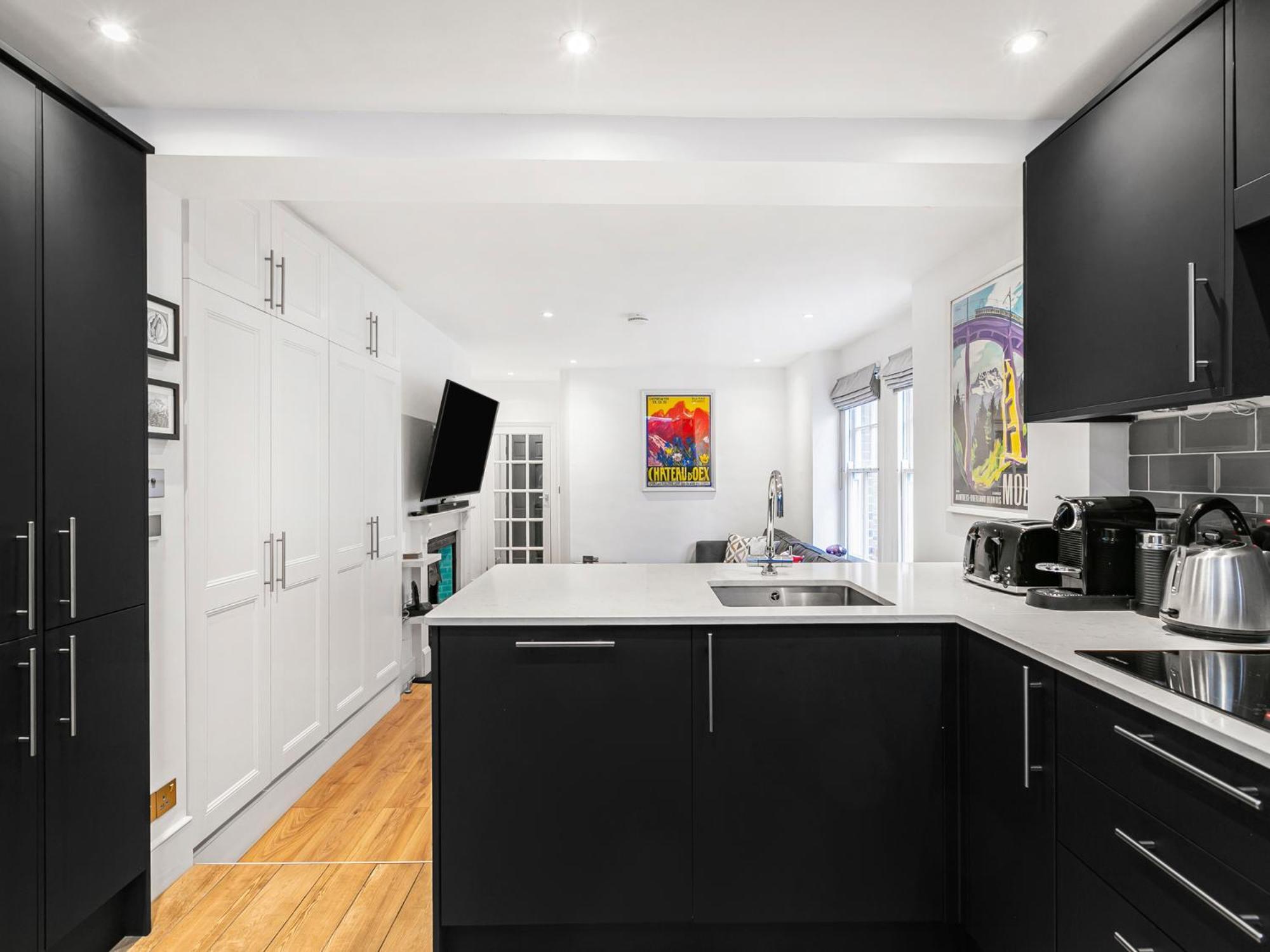 Pass The Keys Modern Victorian In Apartment