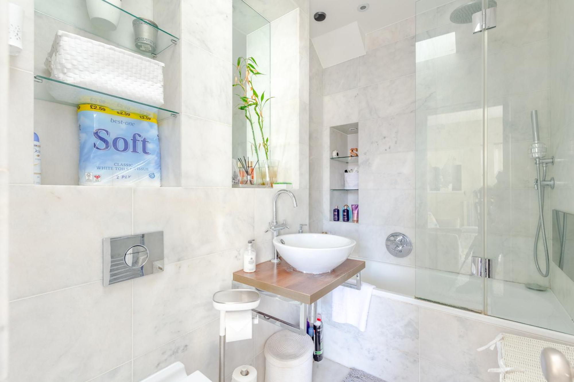 Airy & Modern 1bd Flat In Maida Vale Apartment London