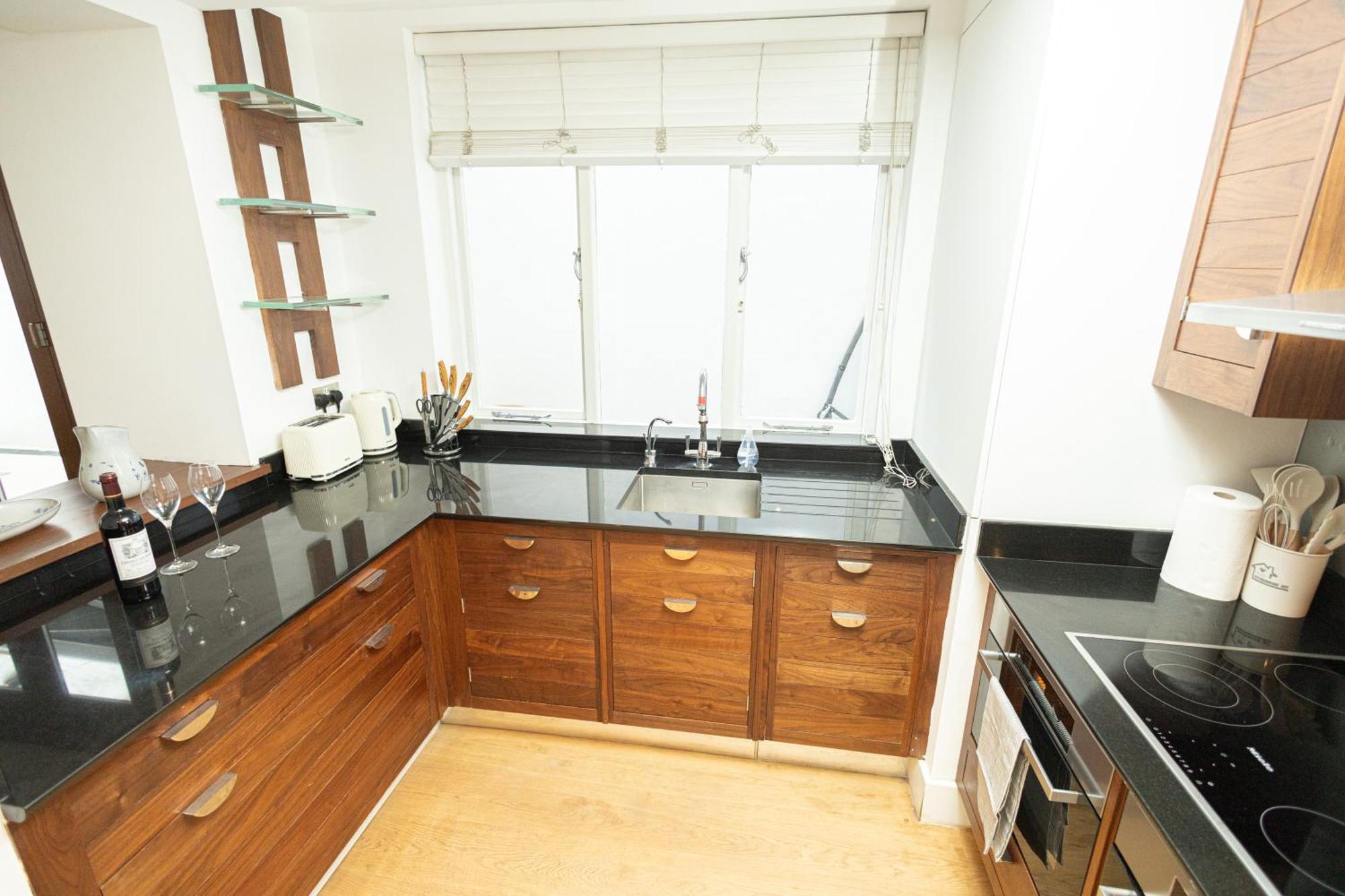 2bedroom Gem In The Heart Of Kensington Londen