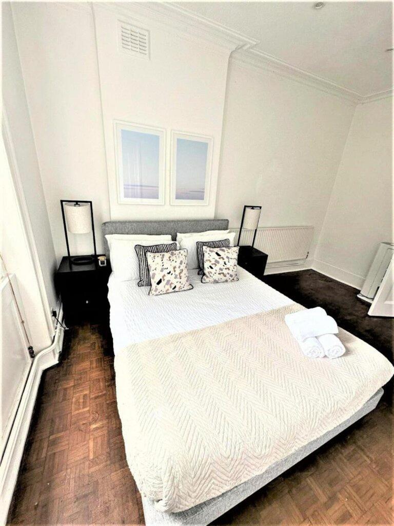Luxurious Premium Homes In Camden Town Londen