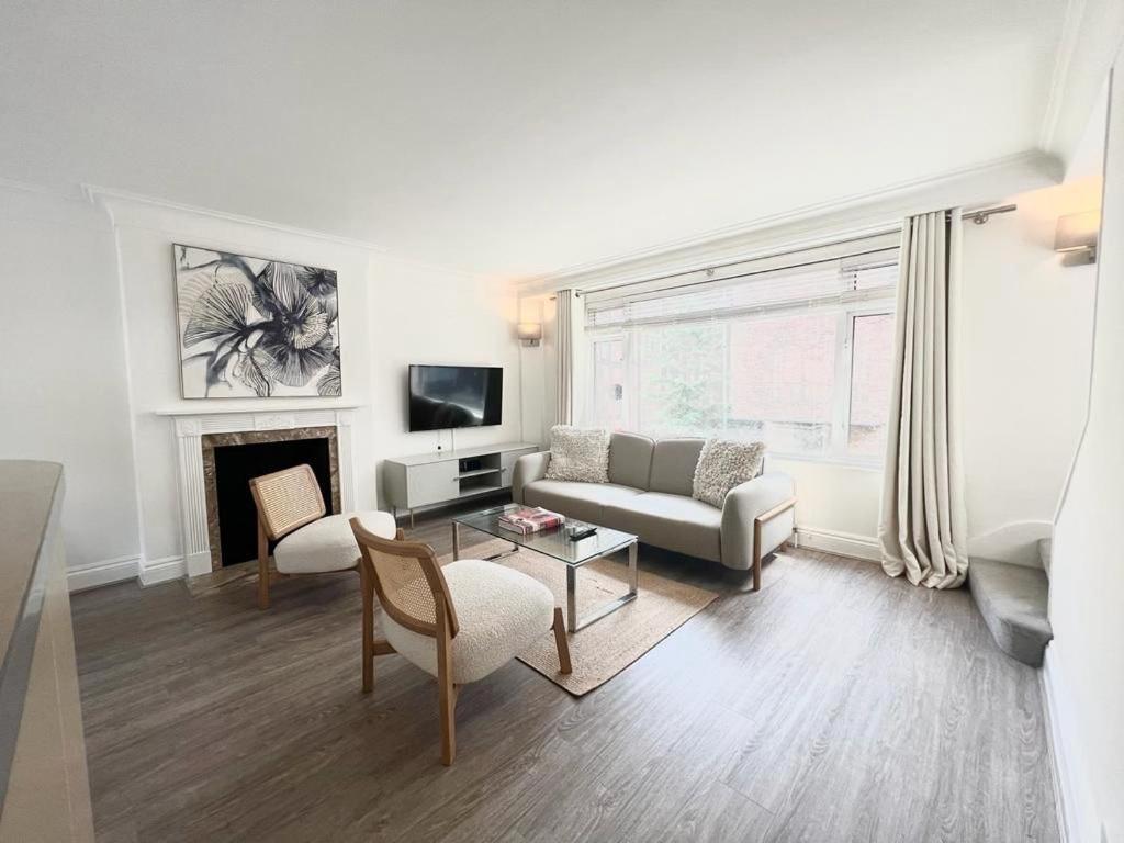 Lägenhet Split Level 2 Bed Apartment- Mayfair London