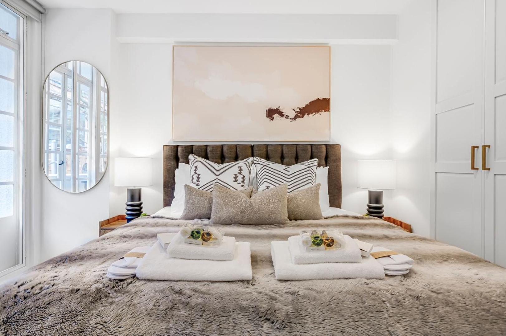 Chelsea In A Prime Location Apartment *