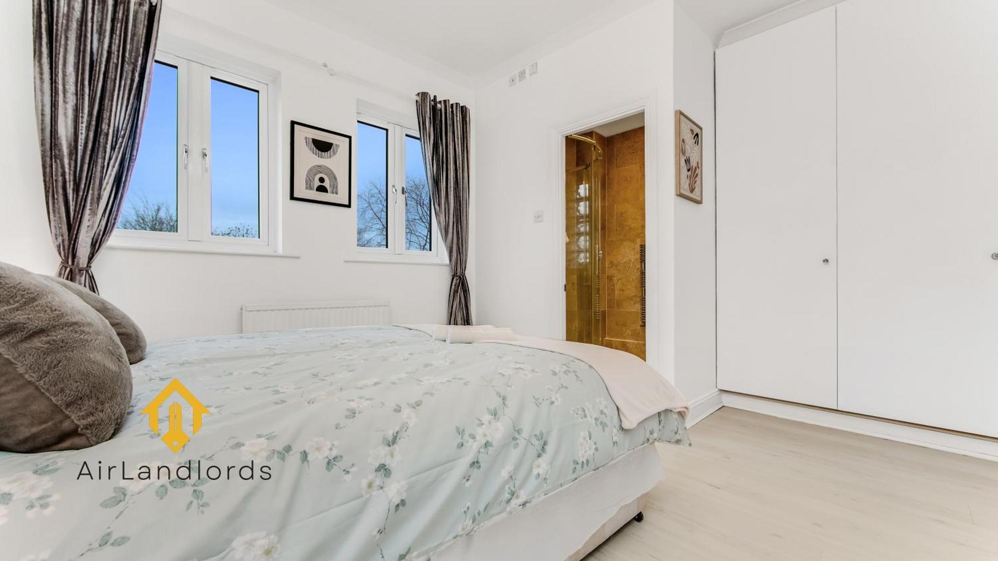 Exclusive 4 Bedroom House In The Heart Of Hackney! Londen