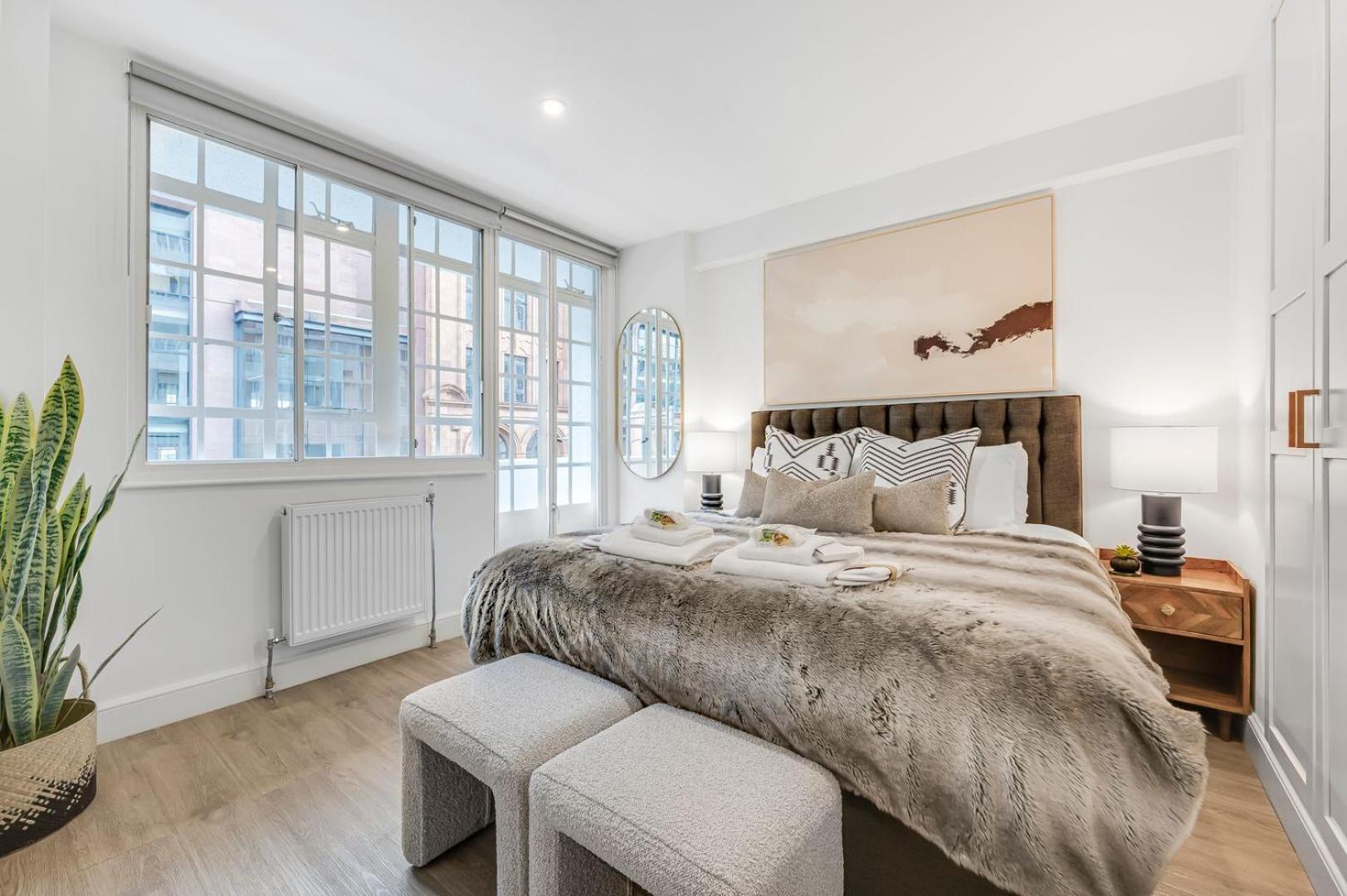 Apartment Chelsea In A Prime Location *