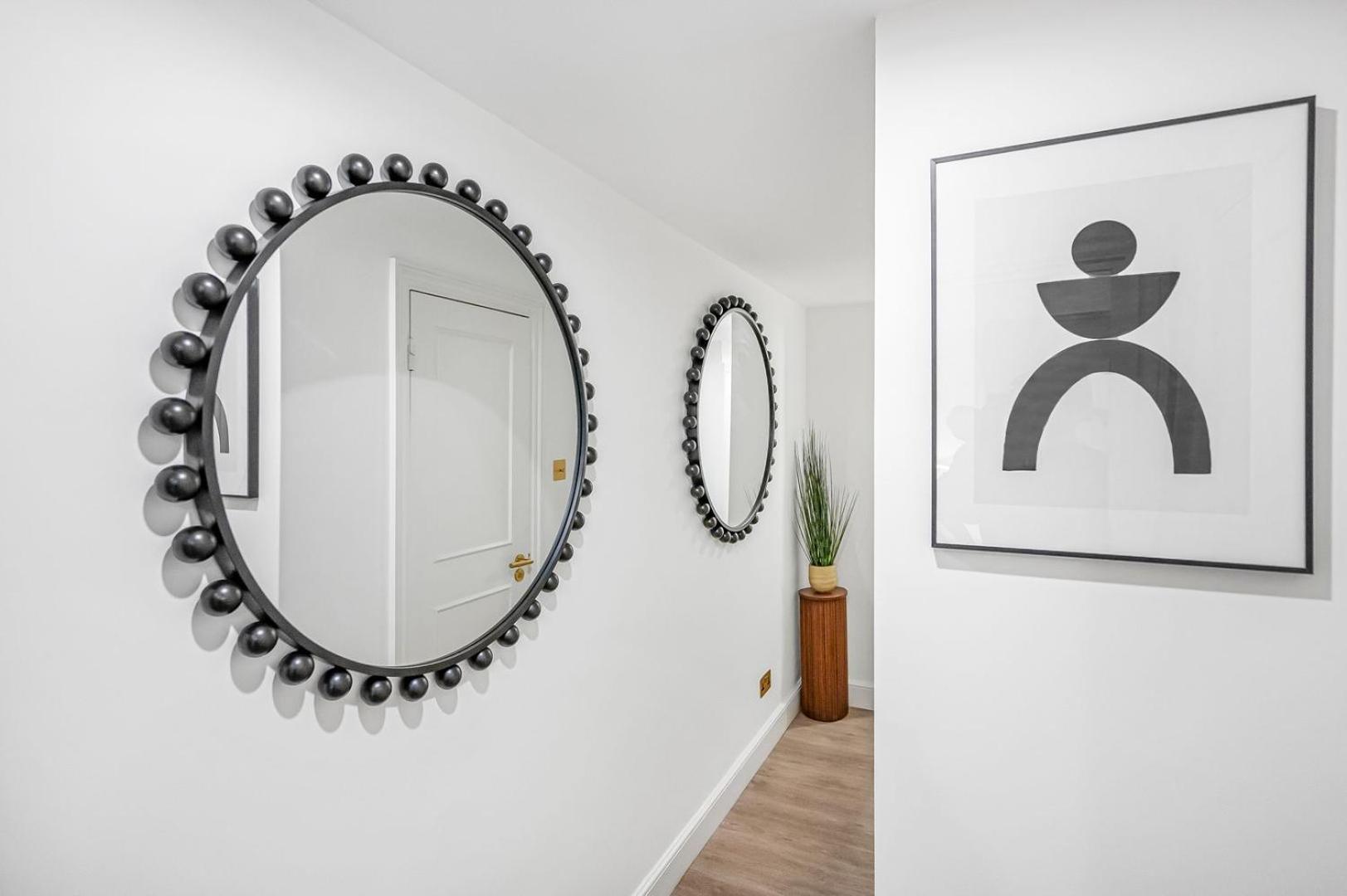 Chelsea In A Prime Location Apartment *