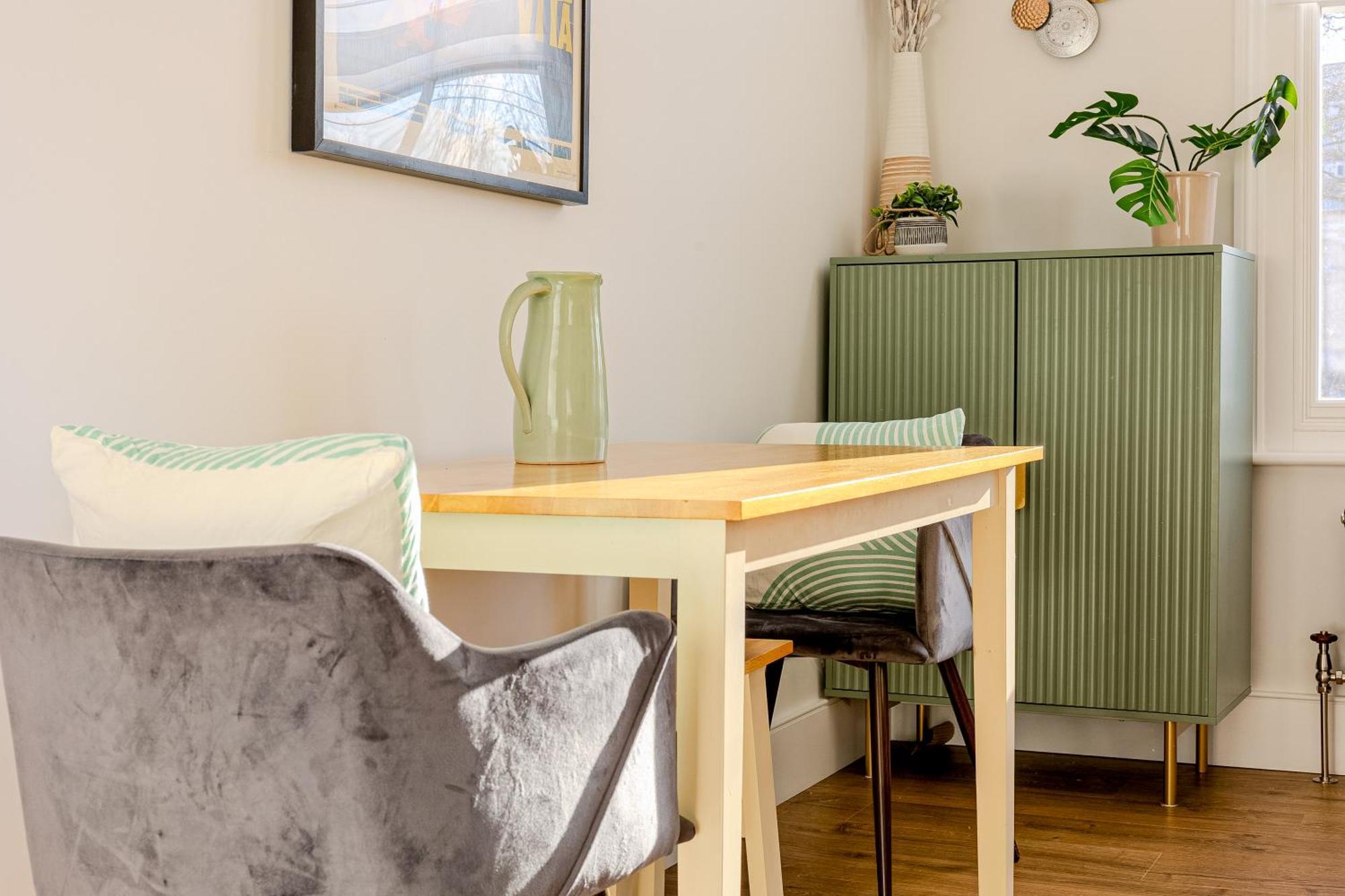 Stylish 3br Mltlv Flat 10min West Kensington St Apartment