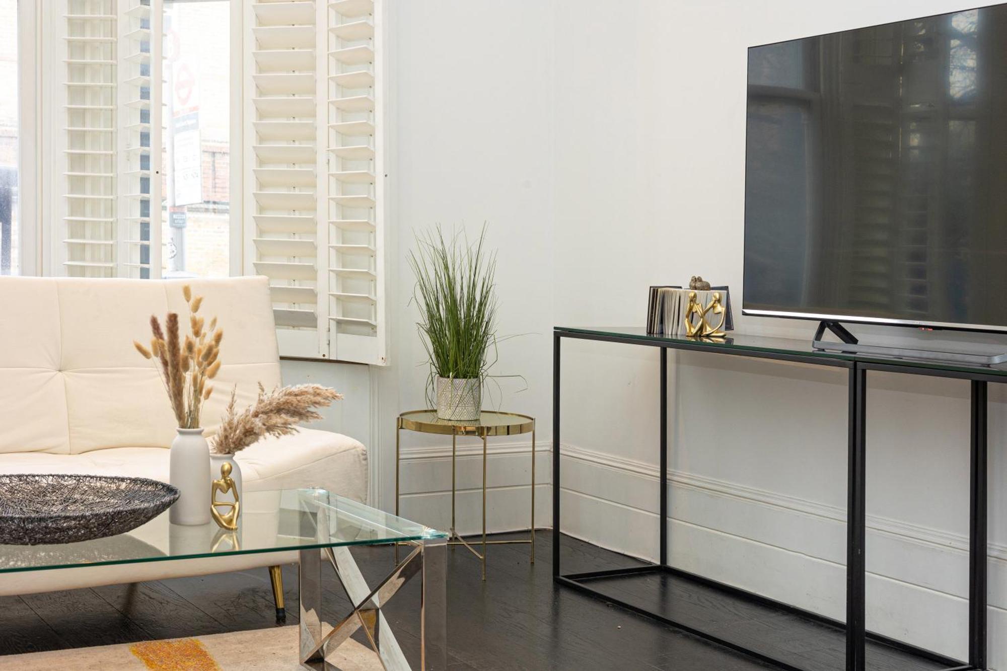 Lägenhet Lovely 2br Flat In Kensington, 2 Minutes Tube *