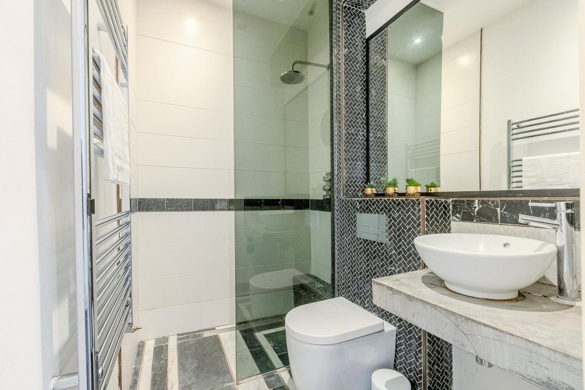 Lägenhet Lovely 2br Flat In Kensington, 2 Minutes Tube London