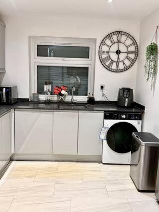 Spacious Twin In Cozy Gasthof