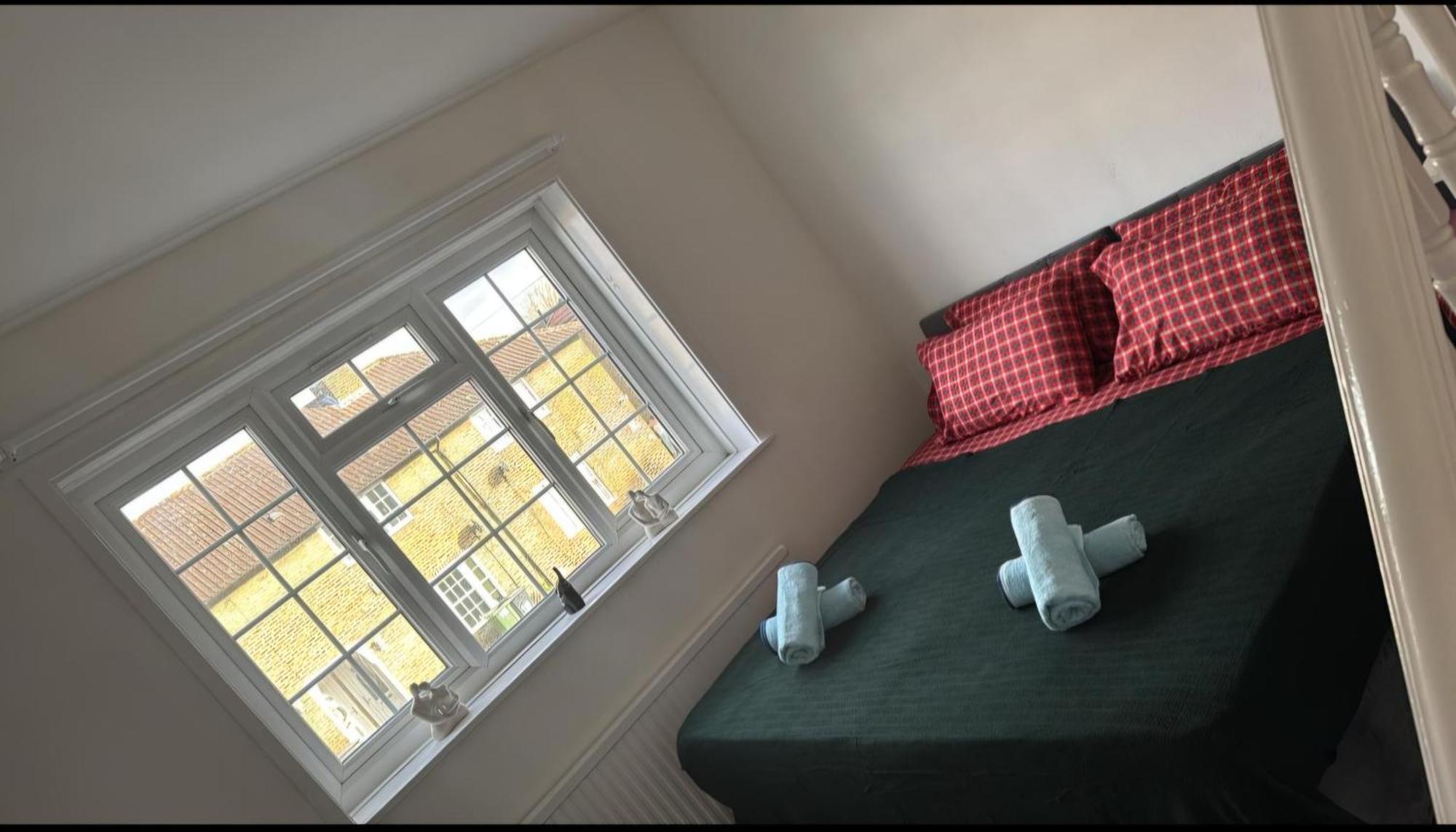 Apartment House Near Greenwich, Free Parking, Free Wifi London