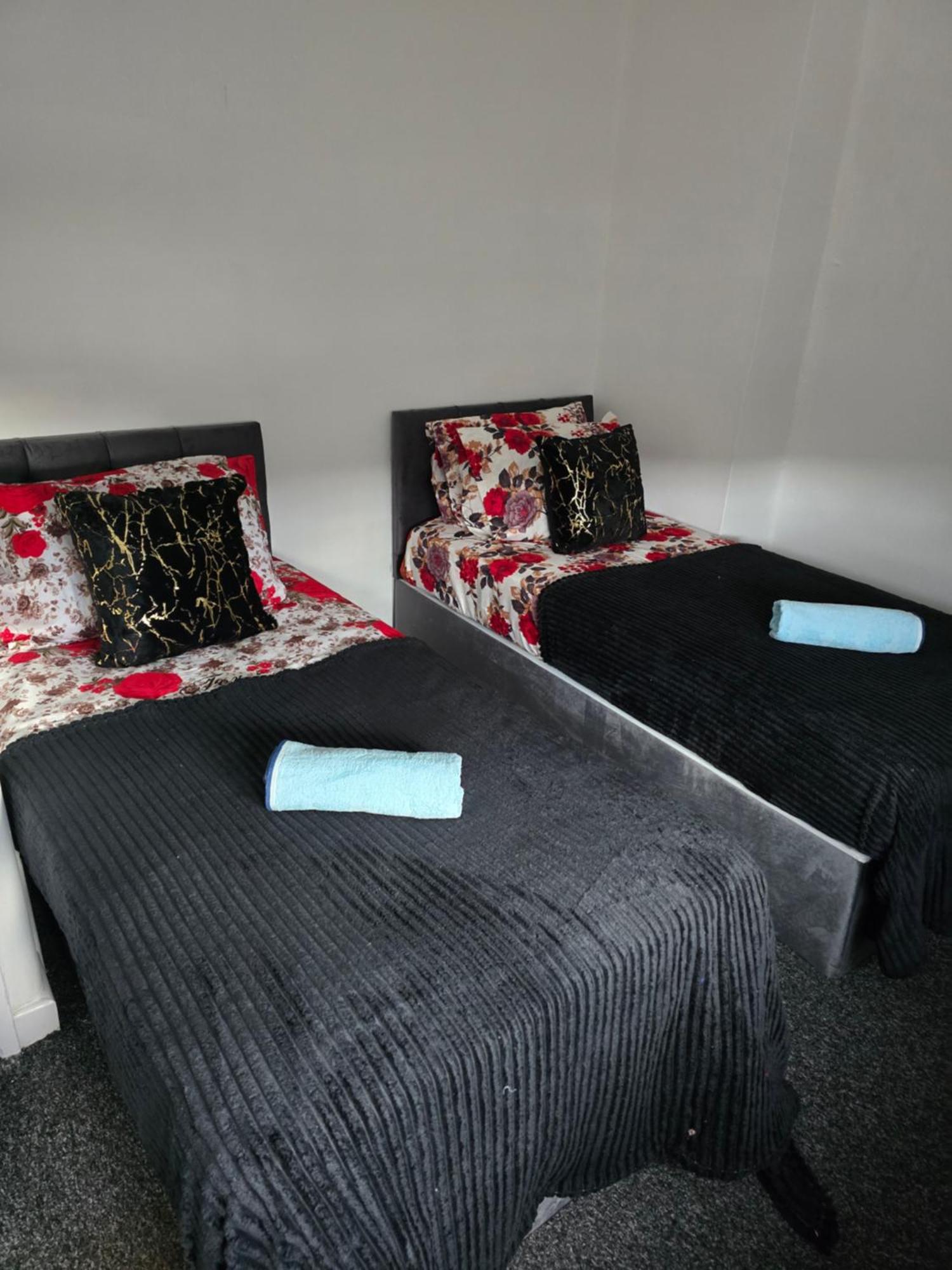 House Near Greenwich, Free Parking, Free Wifi * London