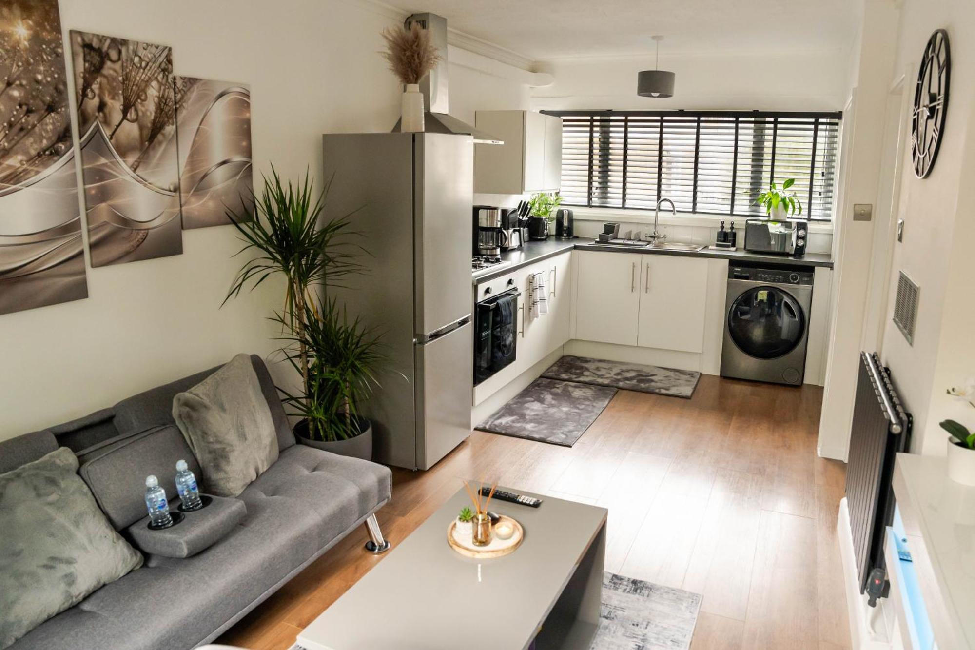 Modern 1 Bed In Greenwich - Wifi - Netflix And Stations Nearby Londra