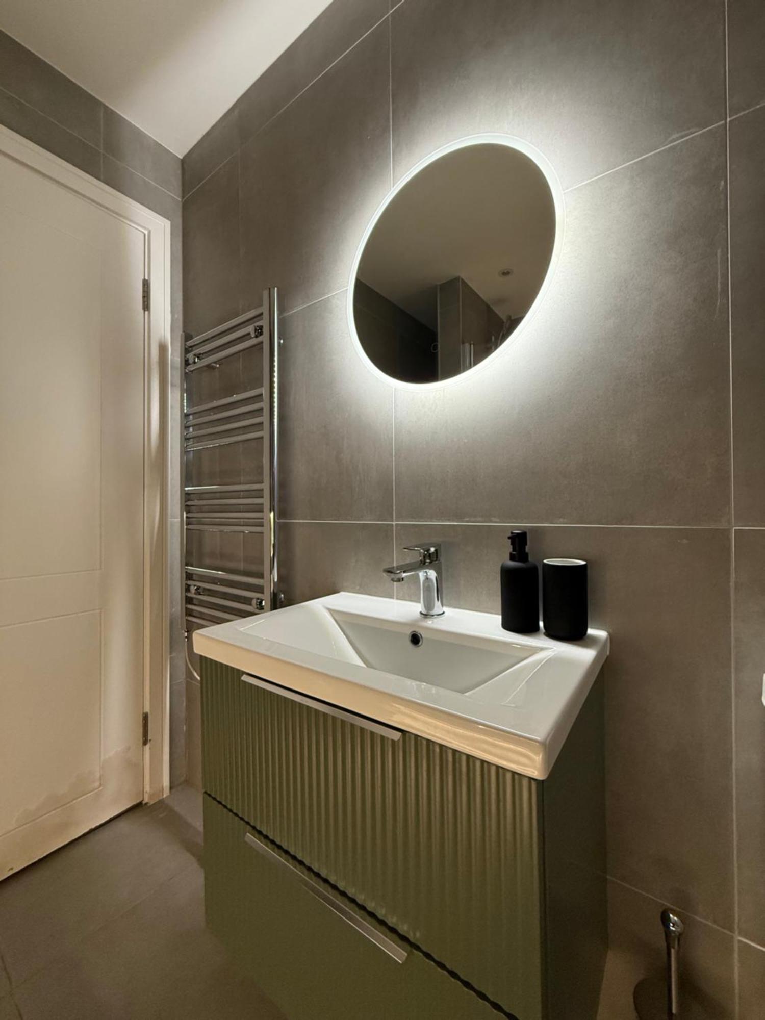 New Wembley - 10 Minutes From Wembley Stadium, Ovo Wembley Stadium Londen