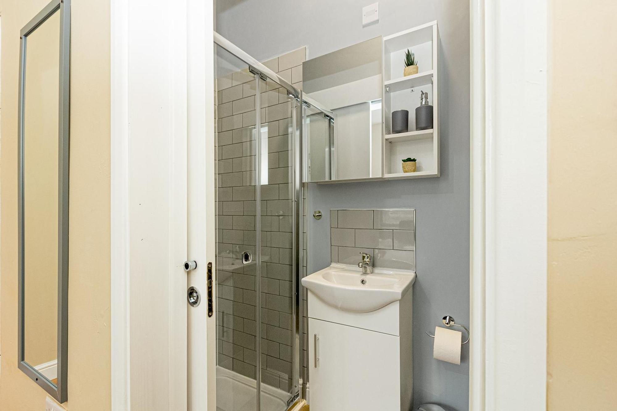 Lägenhet Charming One Bedroom In Camden *
