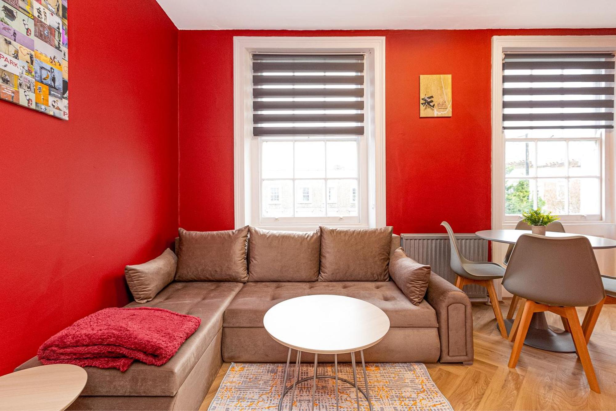 Lägenhet Charming Two Bedroom In Camden *