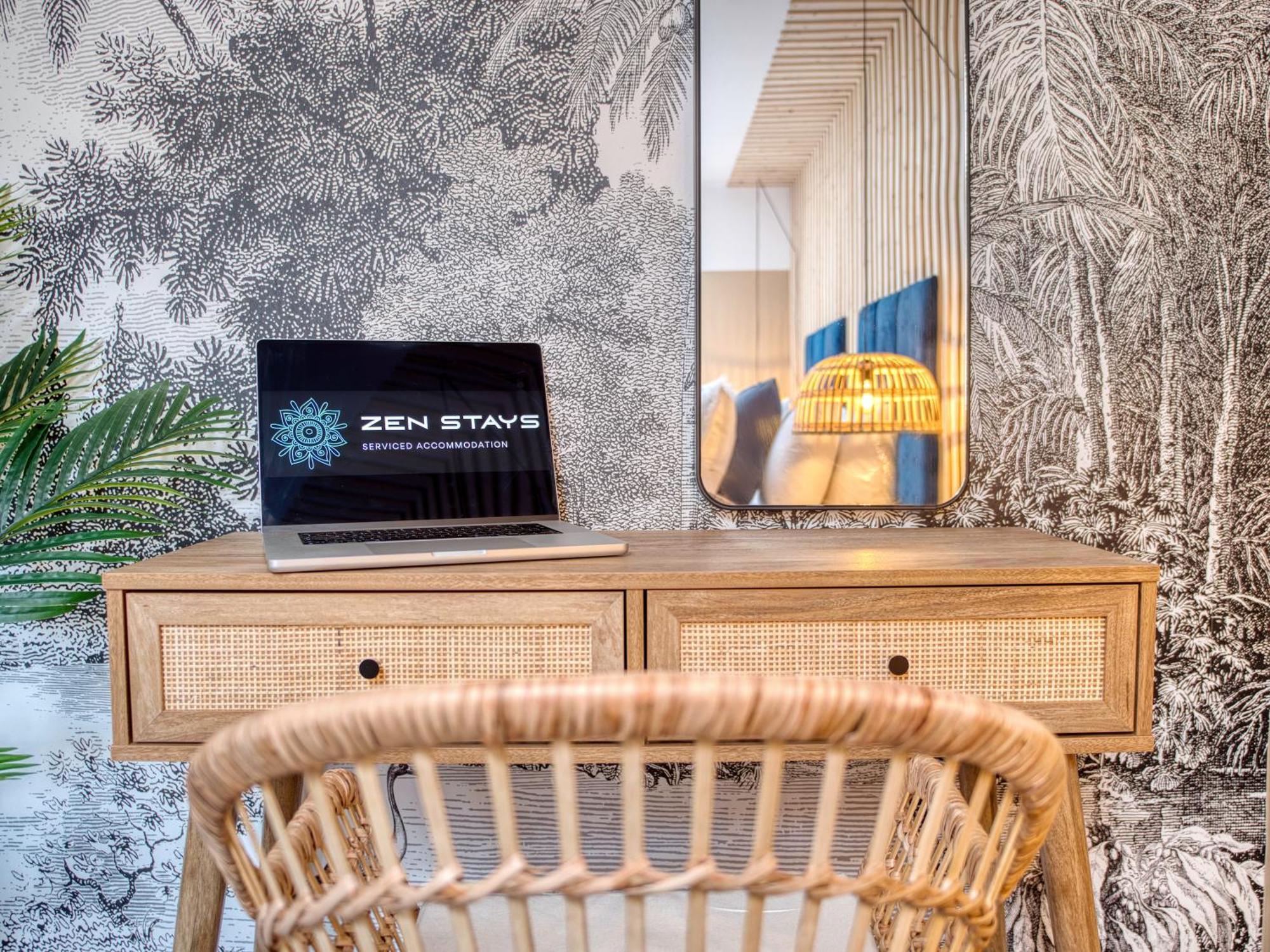 Holland Park - Games & Parking Holiday home London