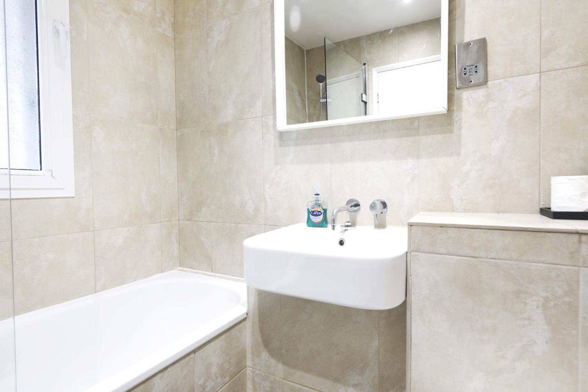 Beautiful 2 Bed 2 Bath - Notting Hill * Londres