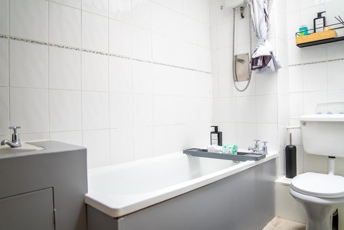 Large Cozy 4 Bedroom House In Feriehus