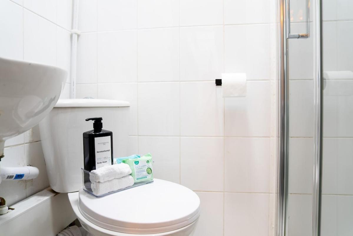 Hébergement de vacances Large Cozy 4 Bedroom House In Londres