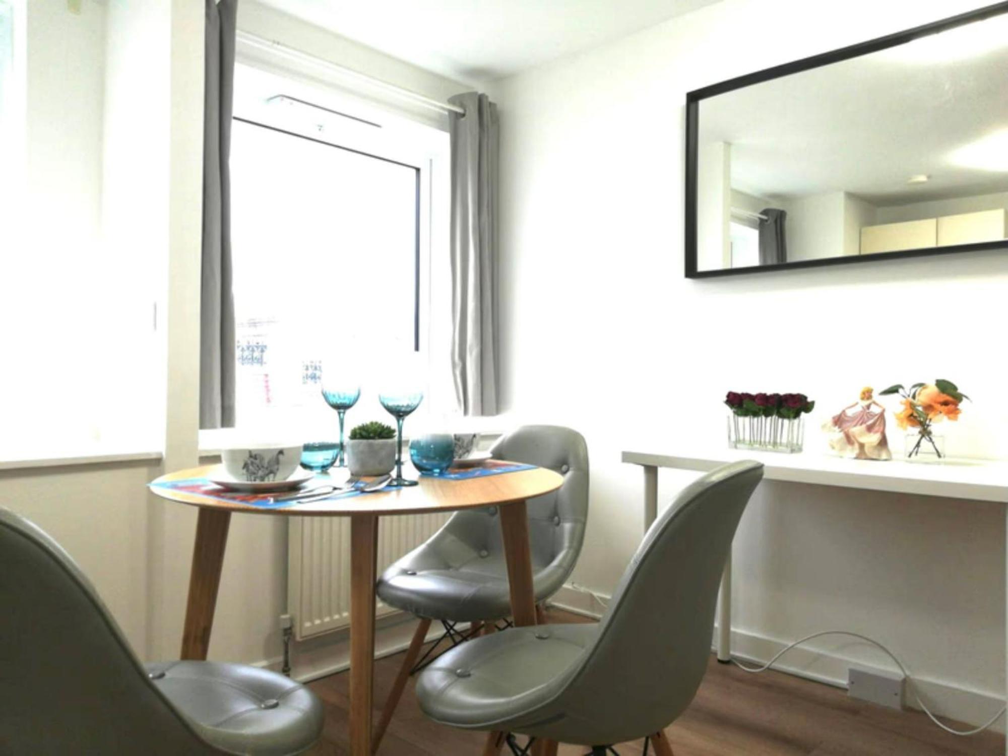 Luxurious Tottenham Court Road Charingcross Leicester Square Lägenhet *
