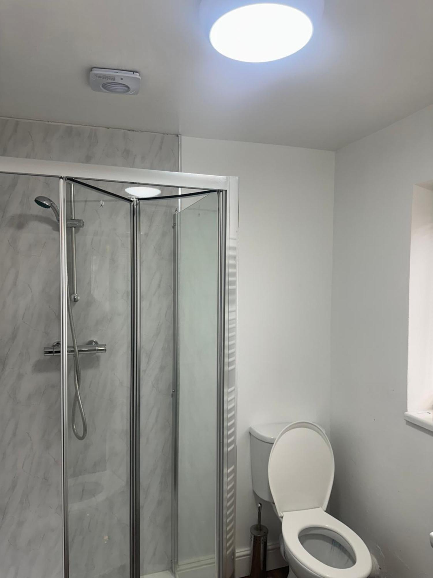 Streatham Comfort Couette-café