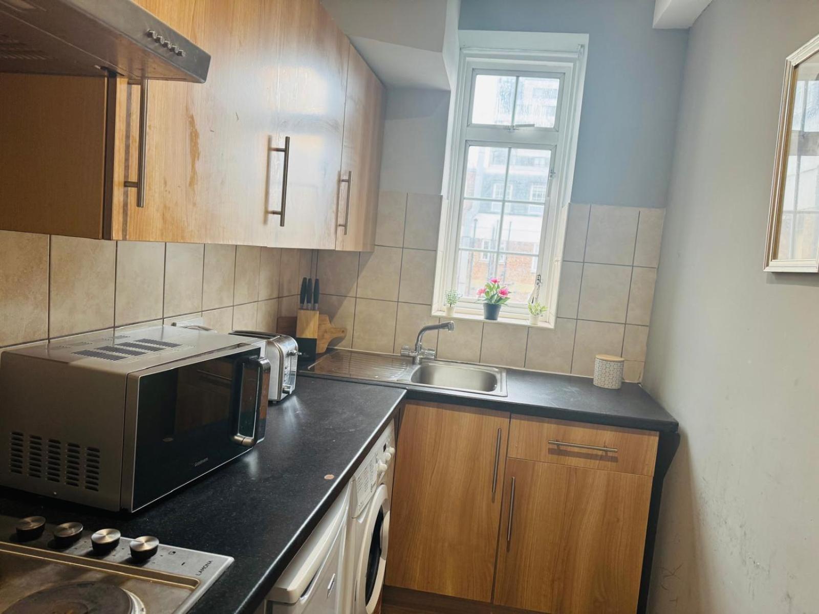 Super Family Flat Edgware Road Leilighet