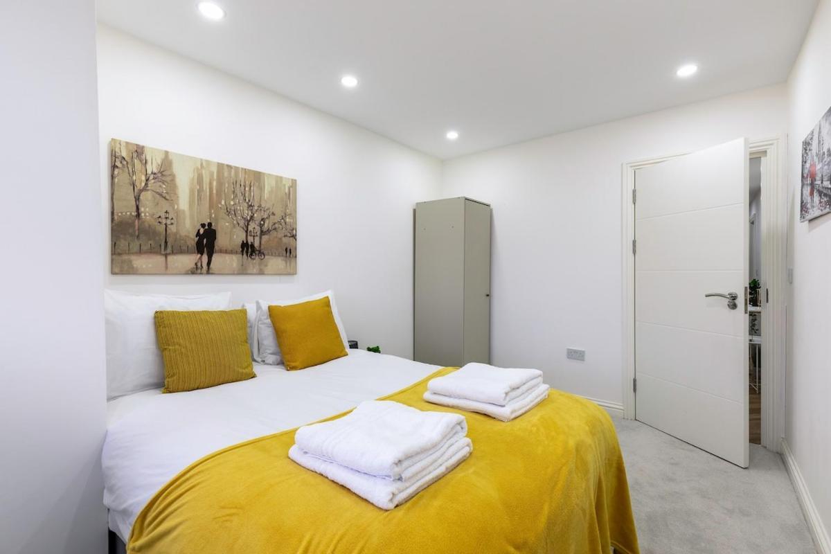 Majestic Lux 5bed 2bath Free Parking Garden Londra