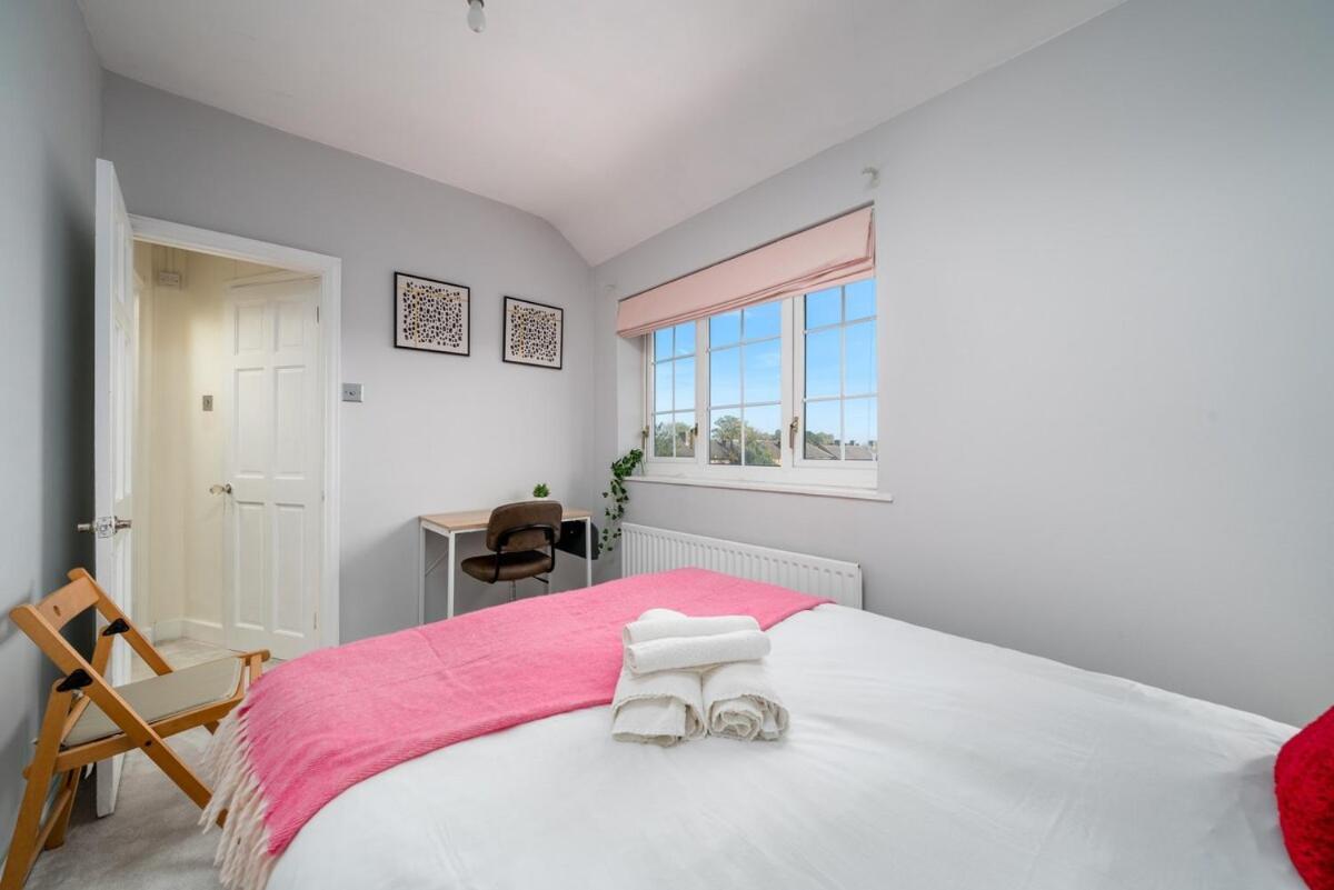 Lavish Lux 3bed 2bath Garden Sunroom Parking Londra