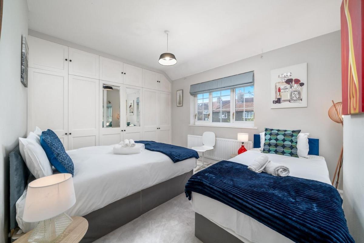 Lavish Lux 3bed 2bath Garden Sunroom Parking Londra