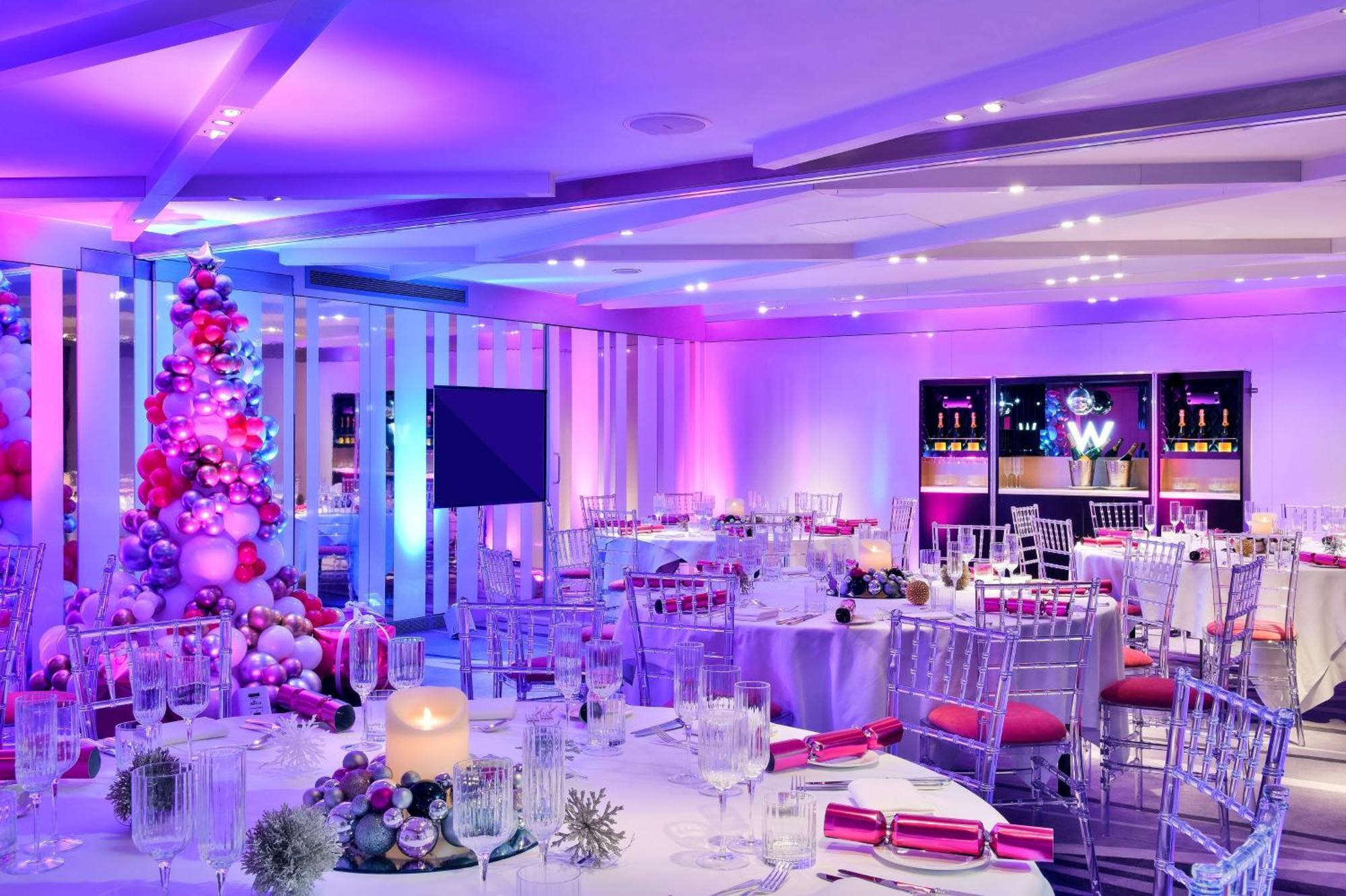 W Hotel 5*