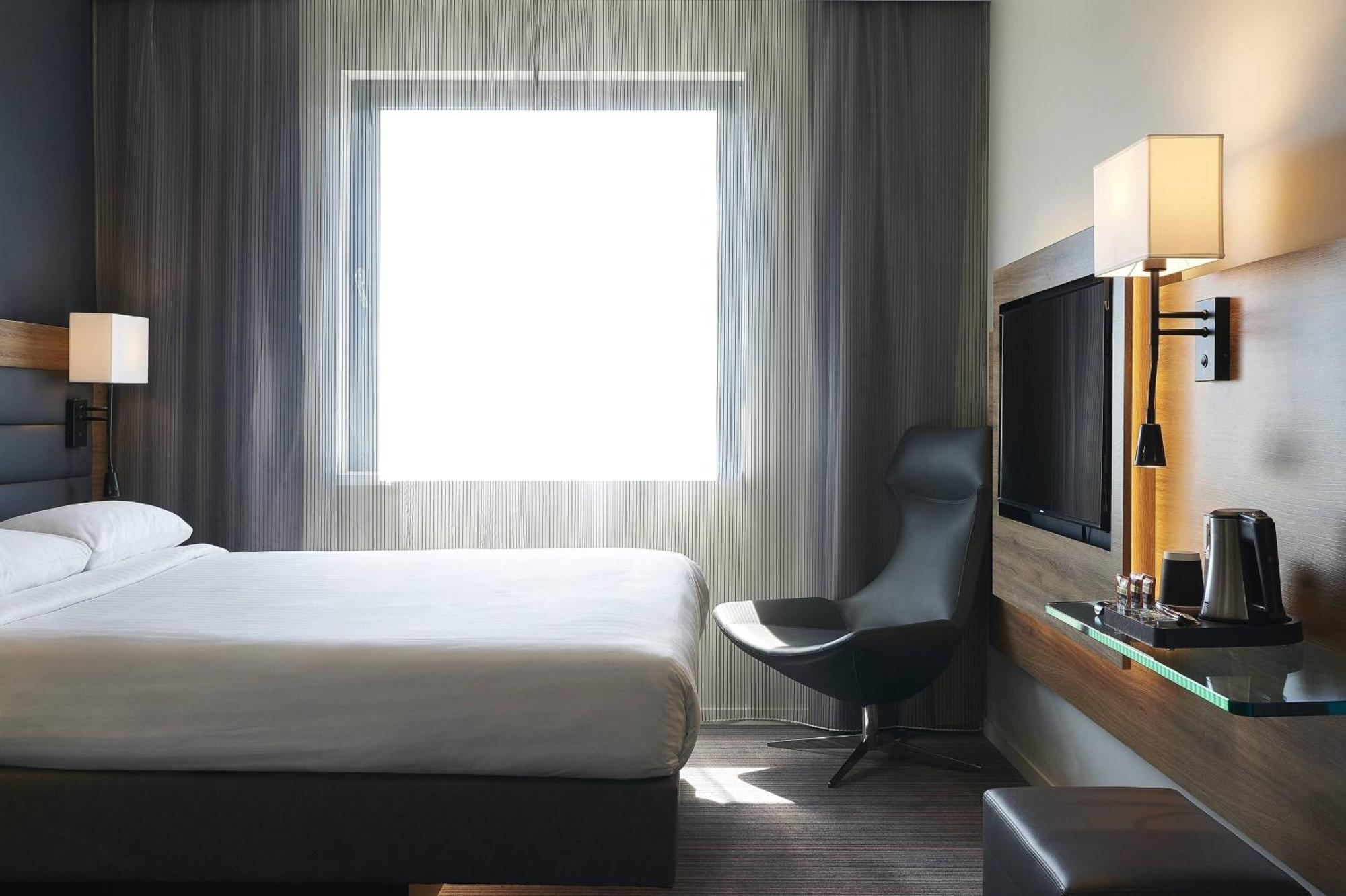 Hotell Moxy Stratford 4*