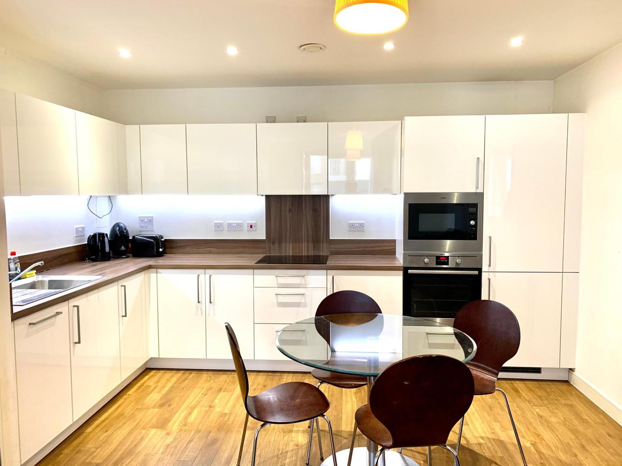 Dockland Excel 2 Bedroom Lejlighed *