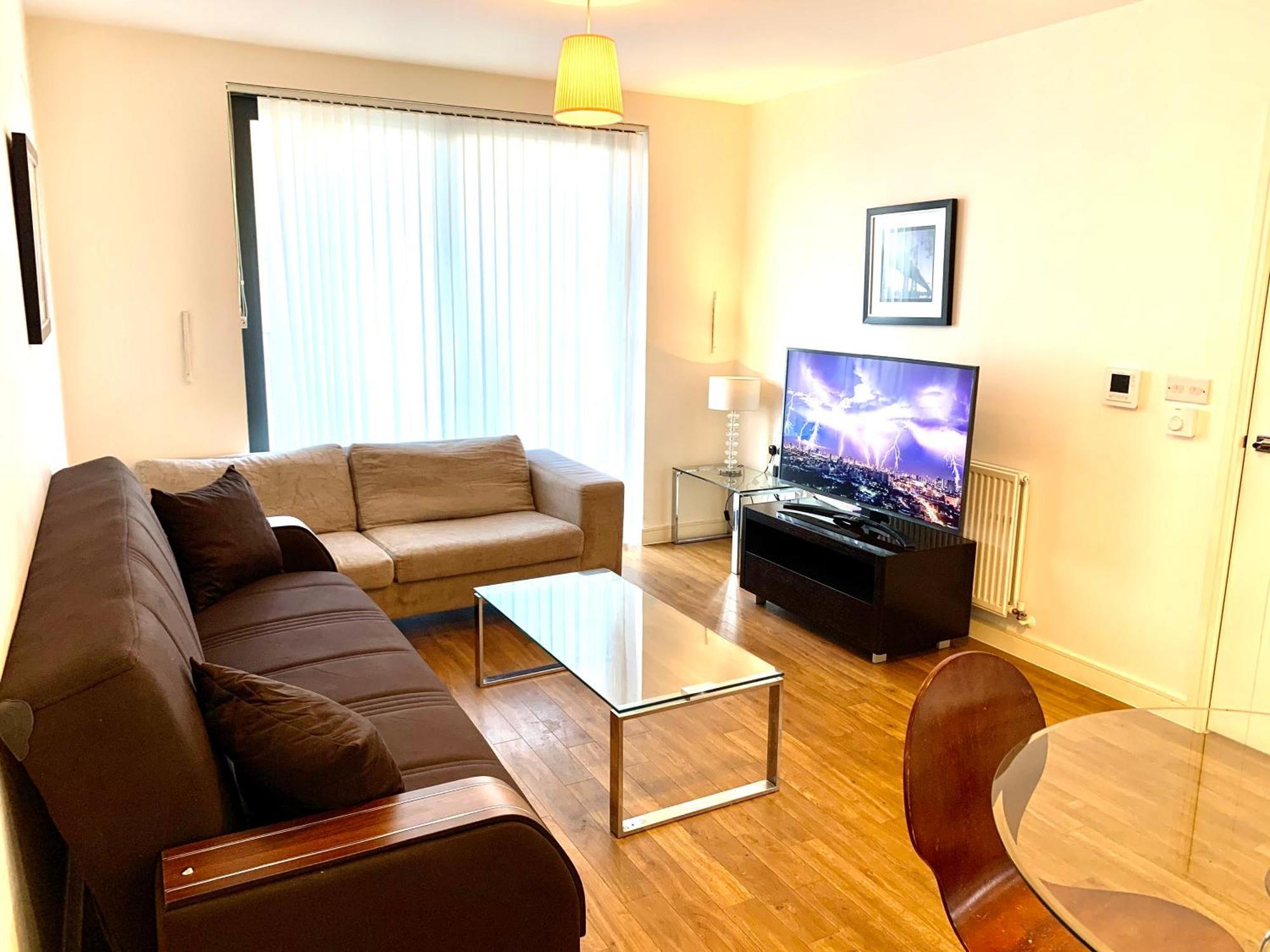 Dockland Excel 2 Bedroom Lejlighed London