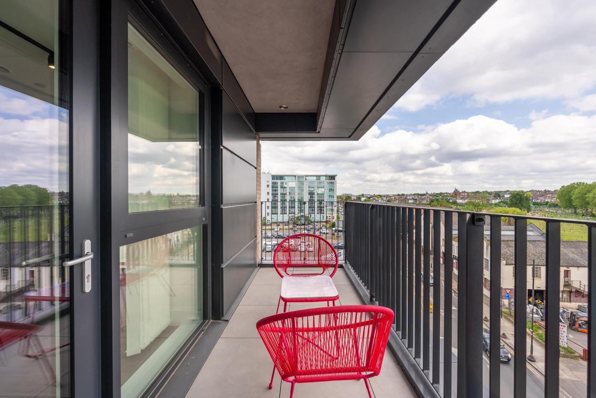 Mitre Chanakira By Artsy Appartement *