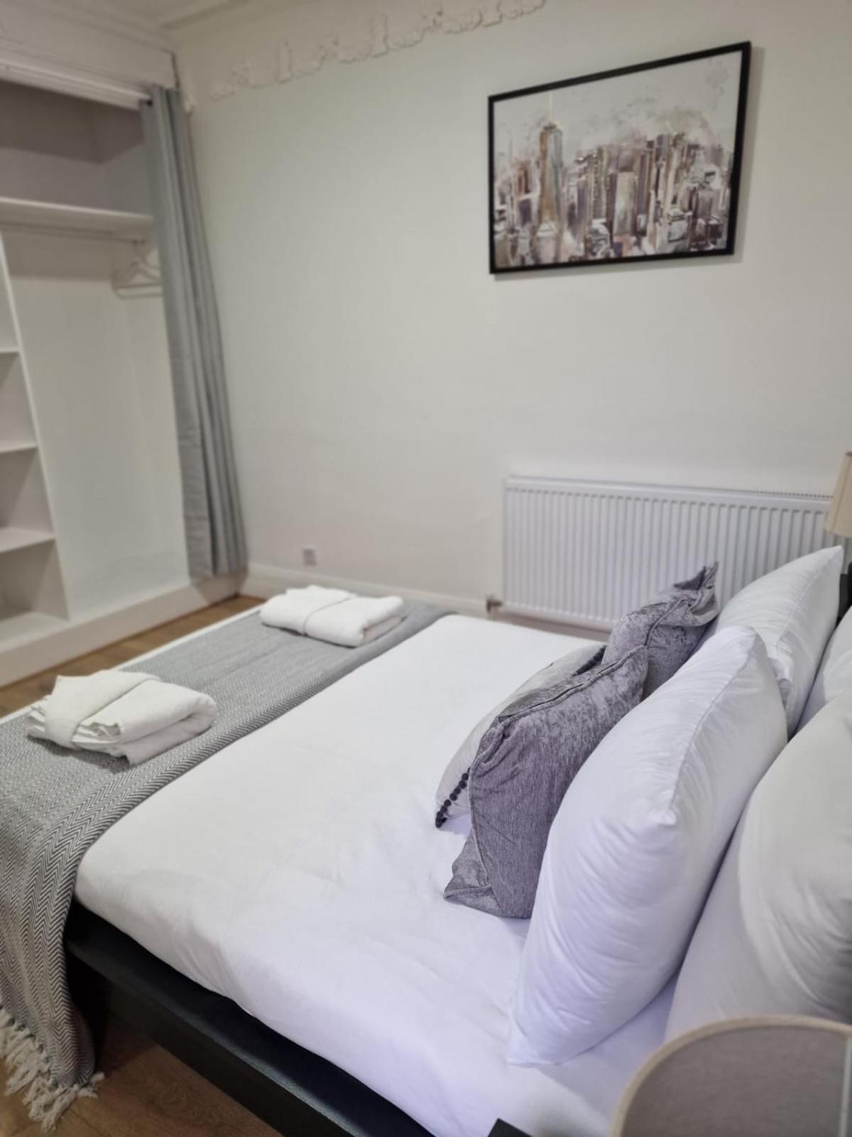 Comfortable Flat For 10 Near Paddington Lägenhet