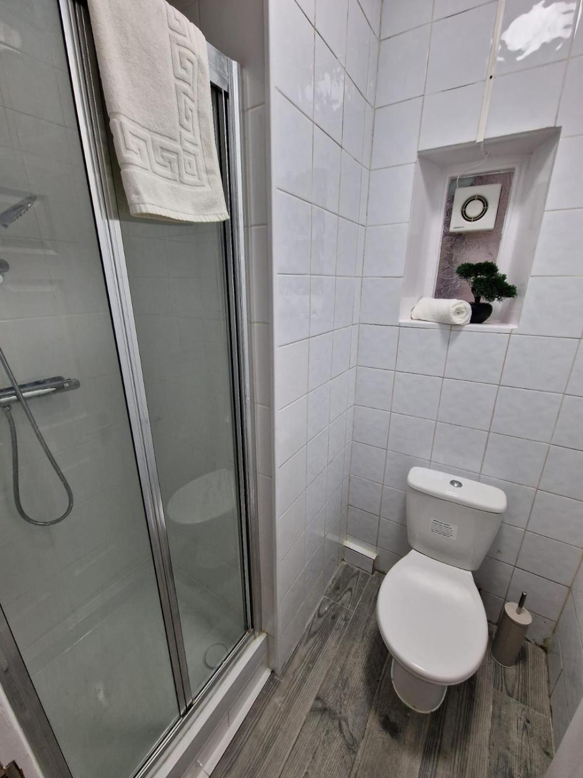 Comfortable Flat For 10 Near Paddington Lägenhet *