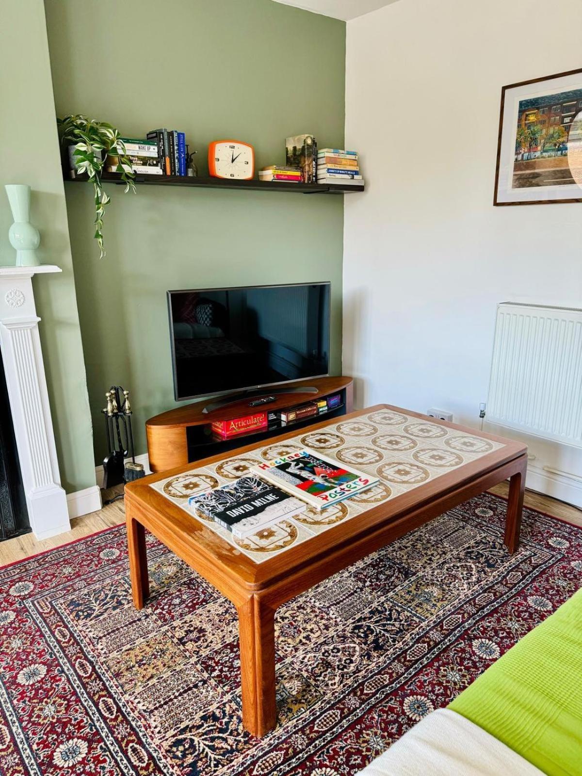 Leilighet Modern Flat At Selden House *