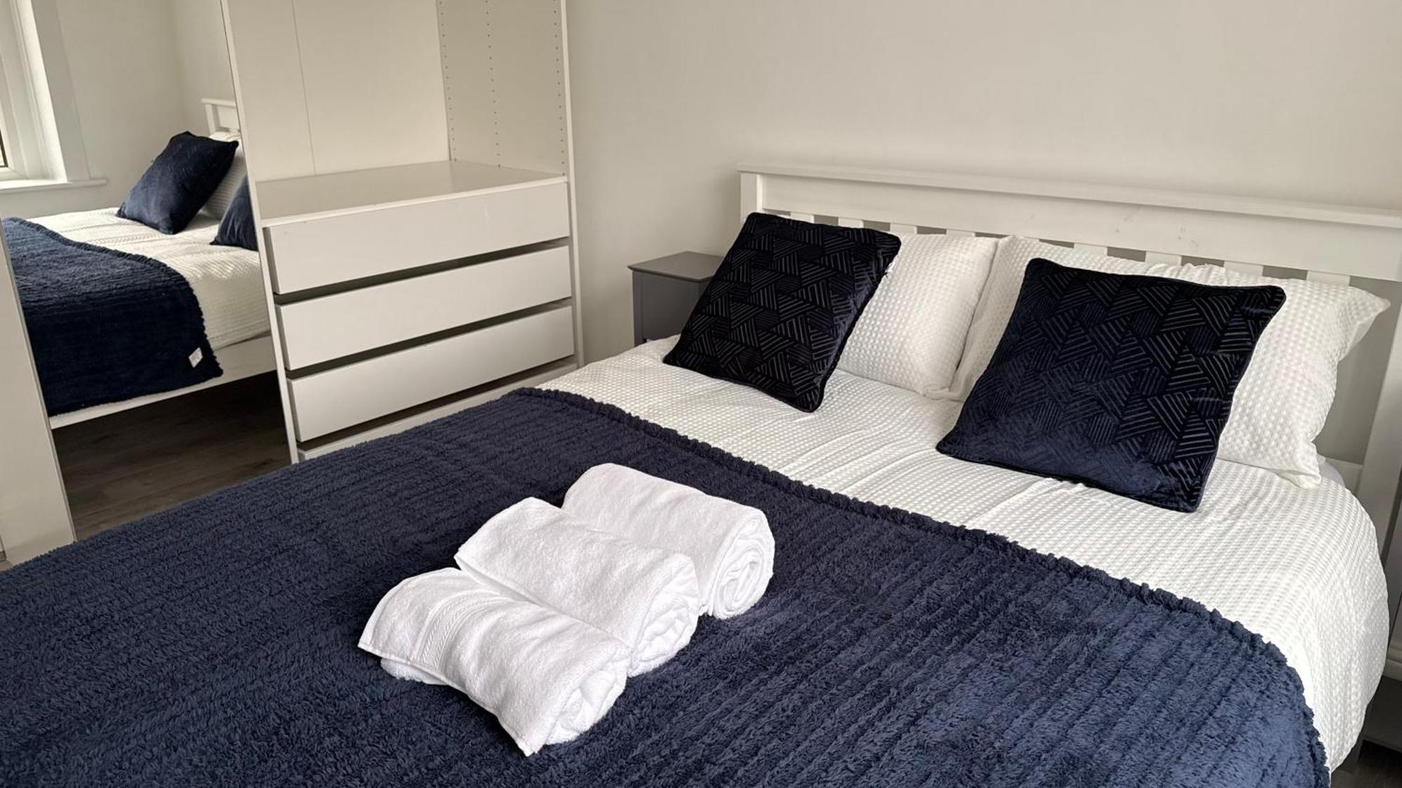 Brick Lane Modern 2 Bedroom London