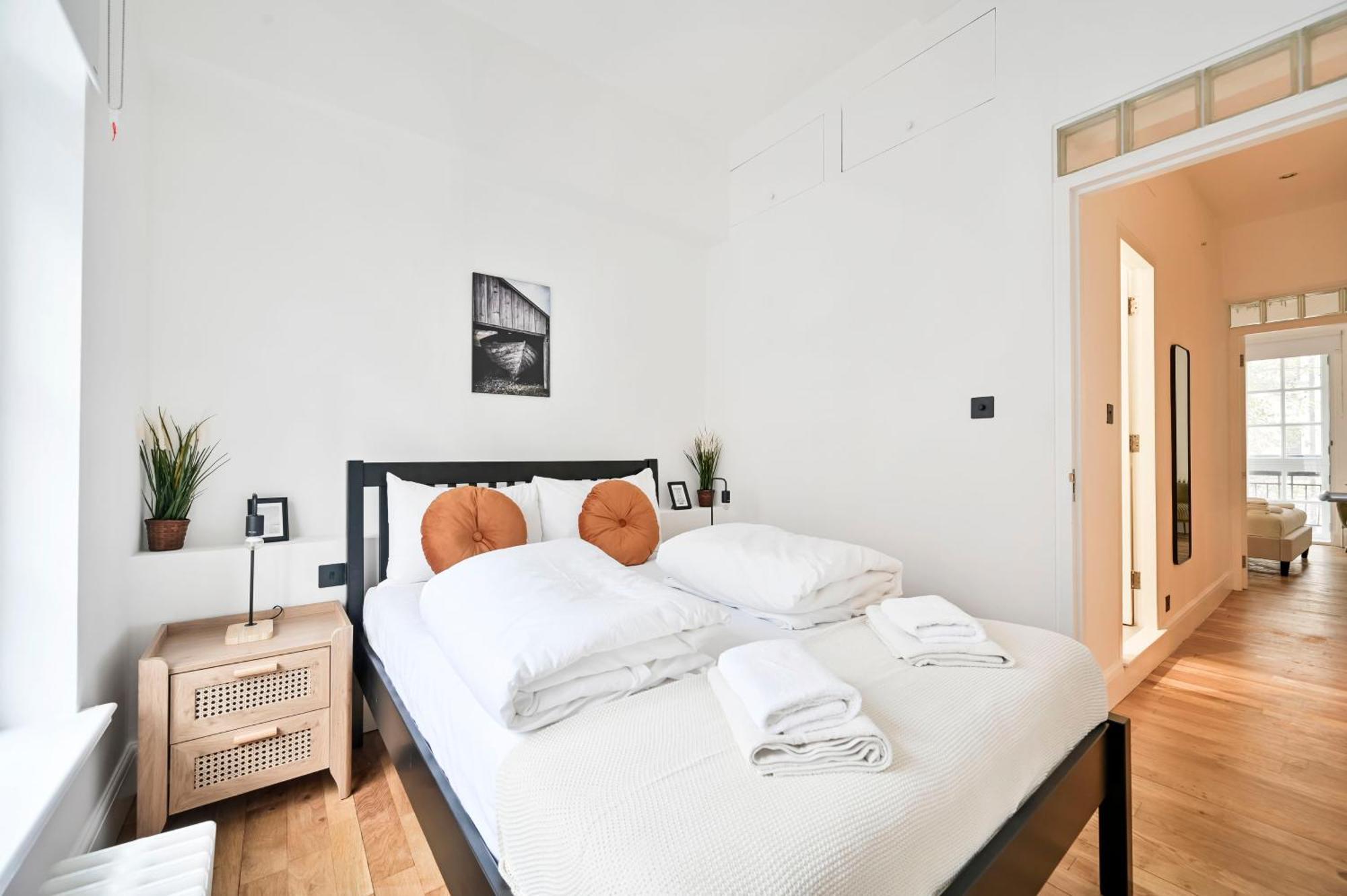 Lägenhet Stunning 3 Bed London