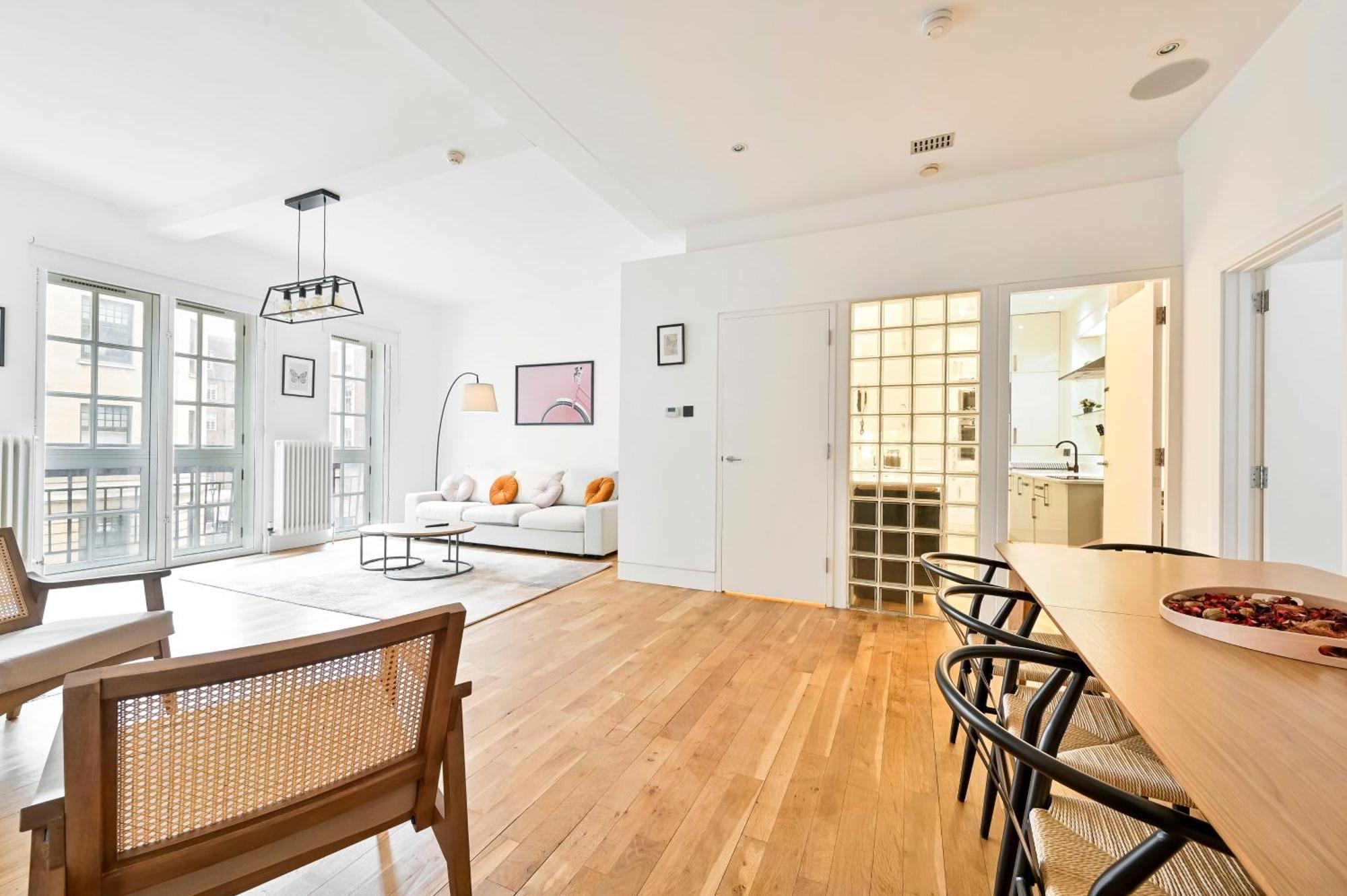 Stunning 3 Bed Appartamento