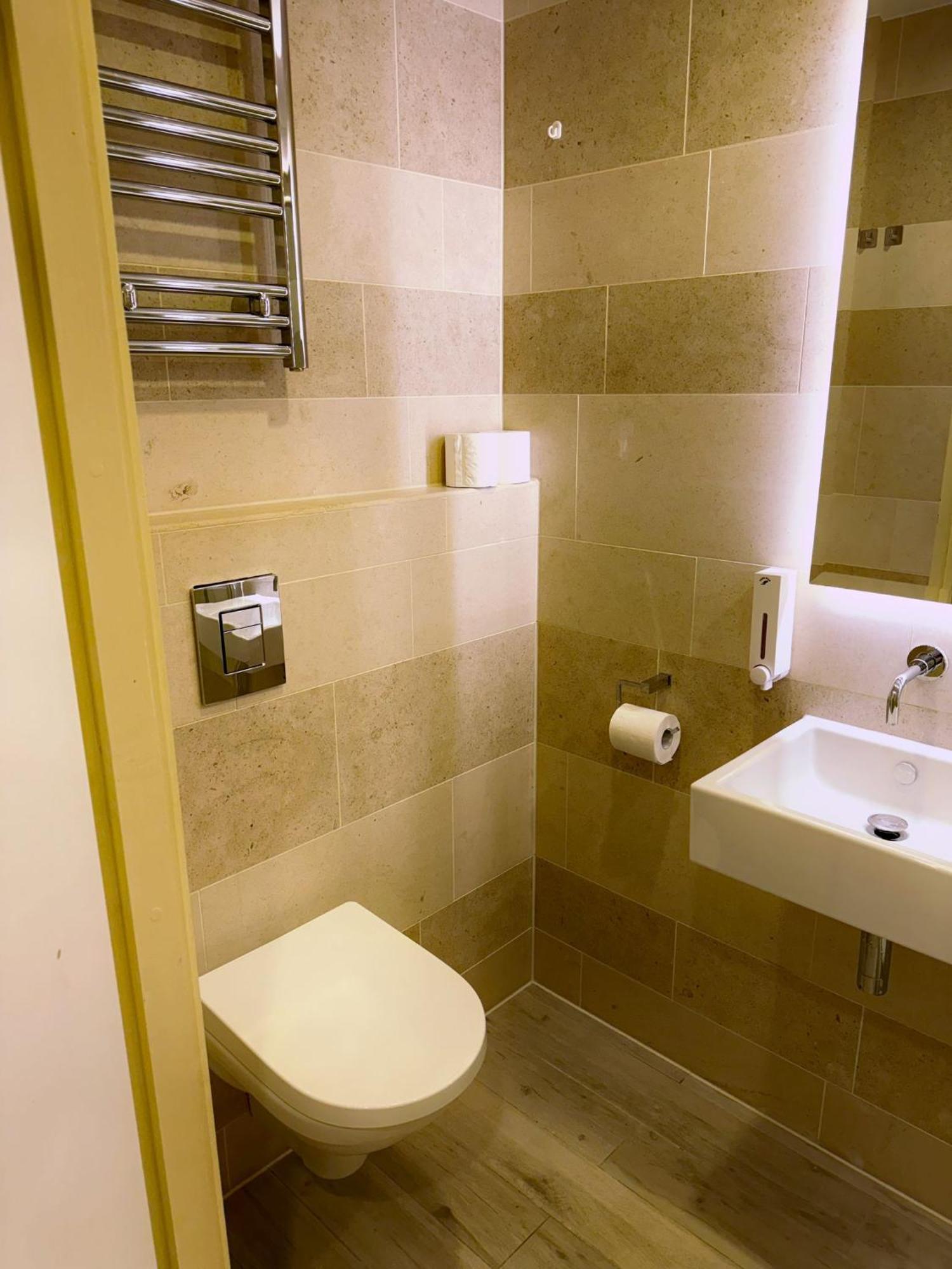 95 Aparthotel *