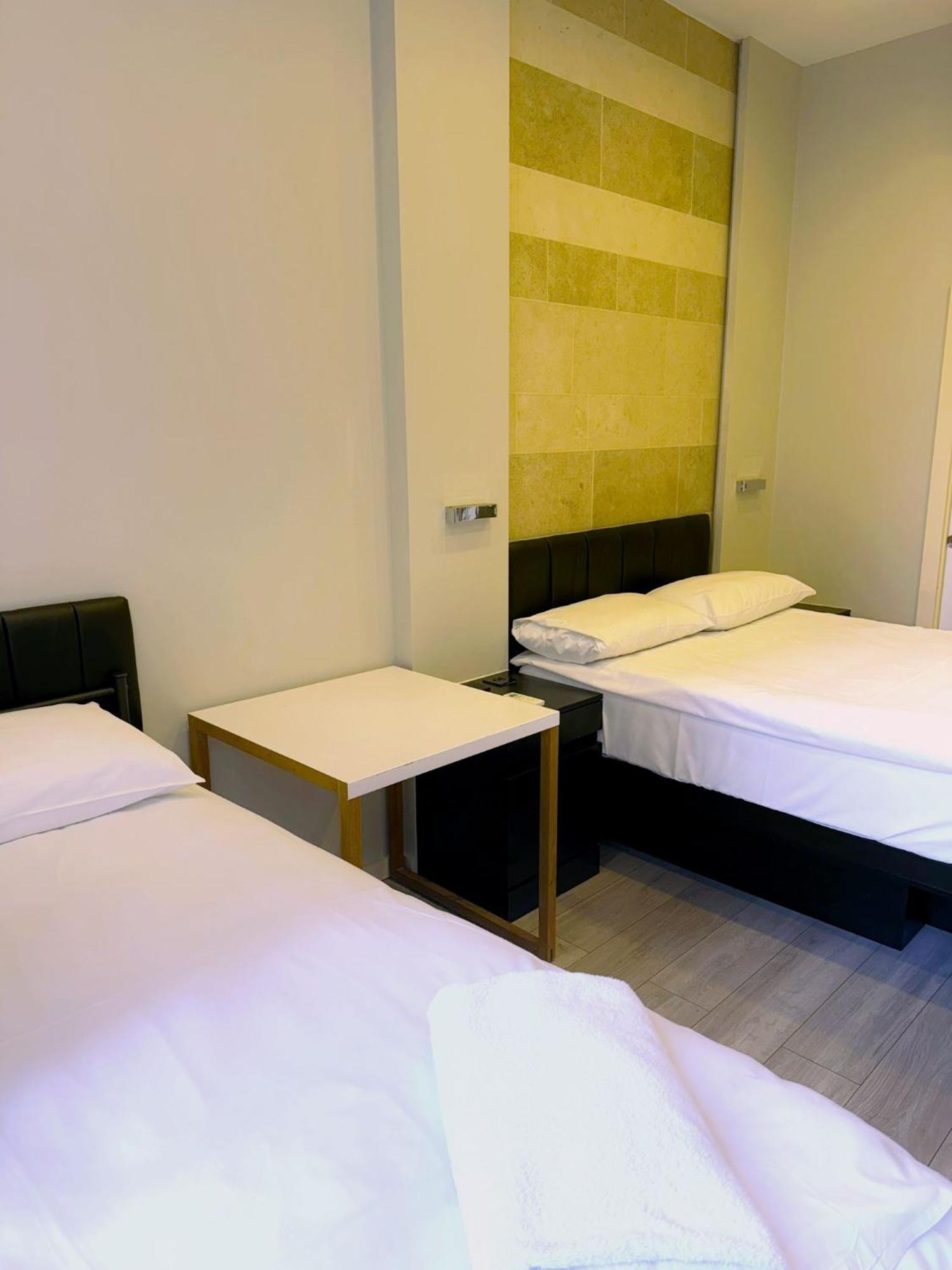 95 Aparthotel *