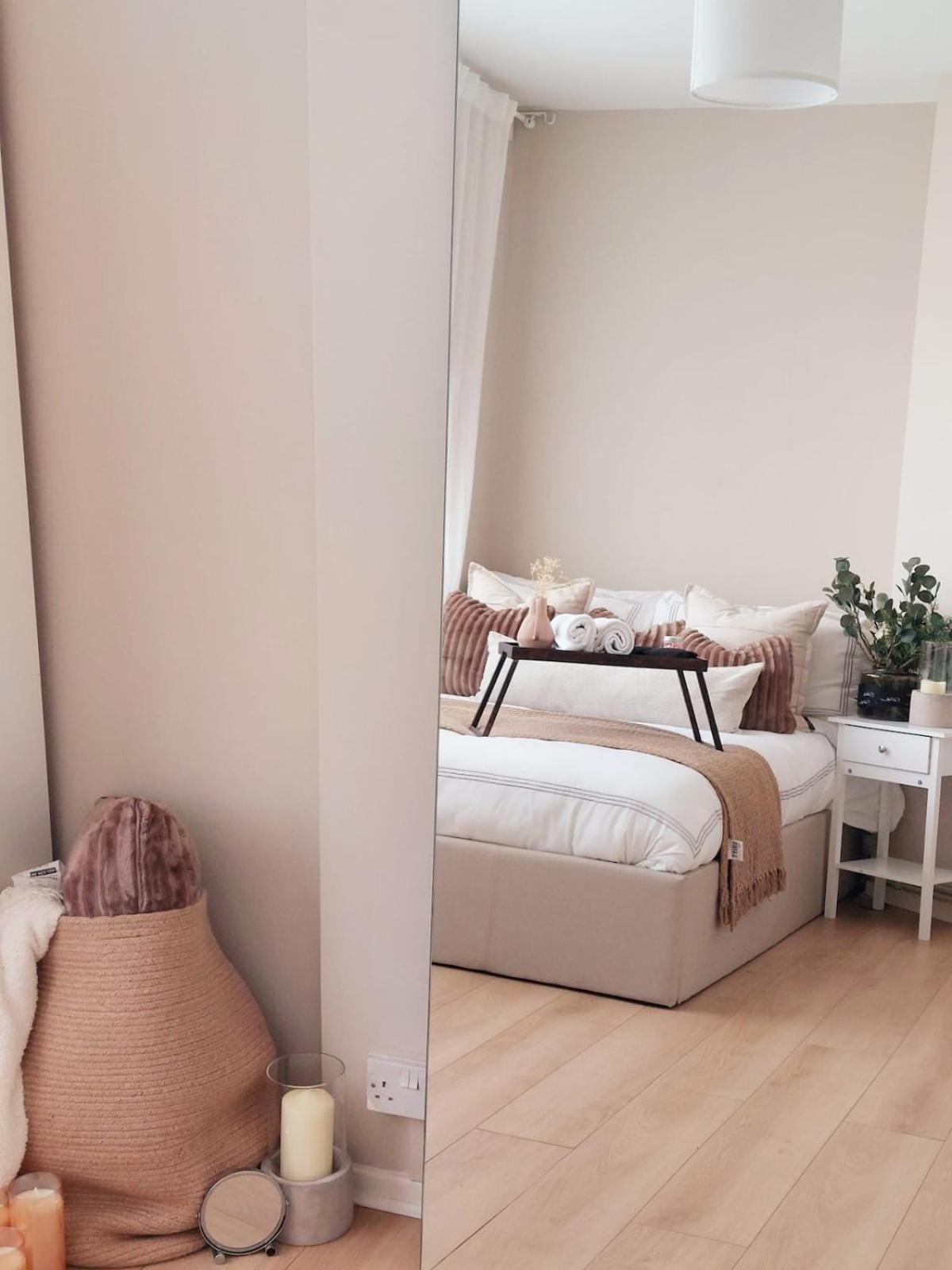 Light, Spacious Flat On Brixton Hill * London