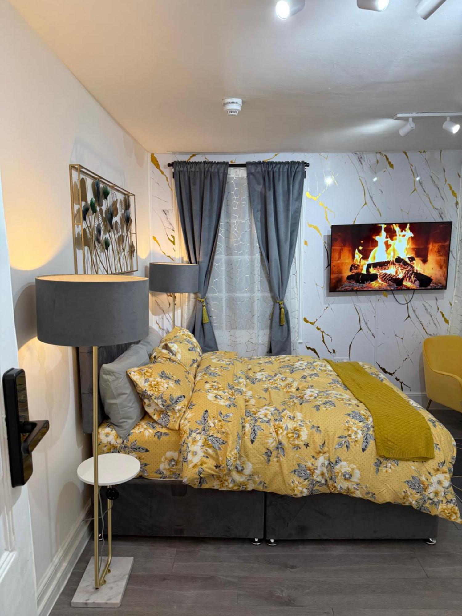 Rum i privatbostad Luxury In Victoria, 7 Minutes Walk To Victoria Station, 8 London