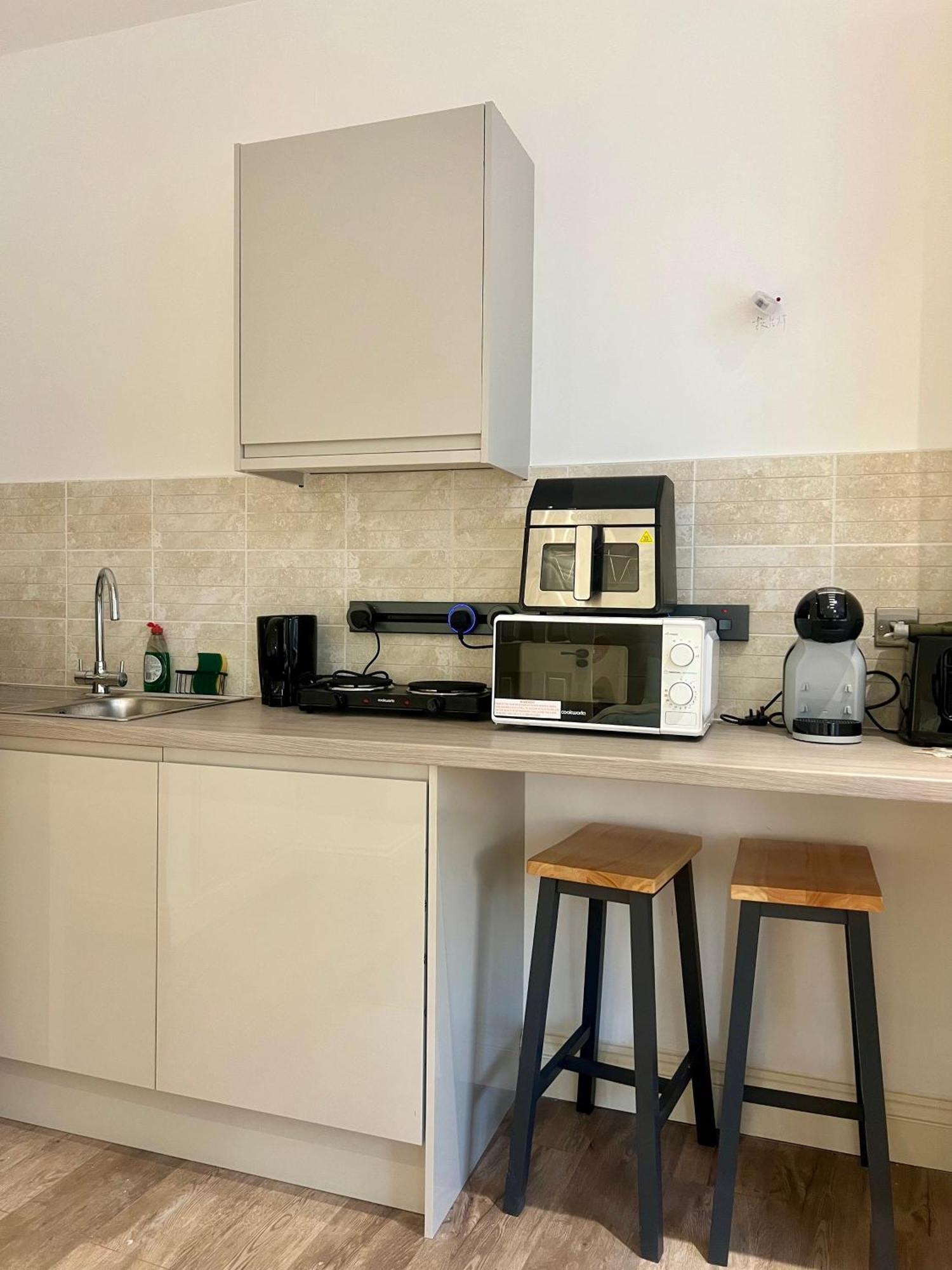 Beautiful Cosy In Newcross Homestay